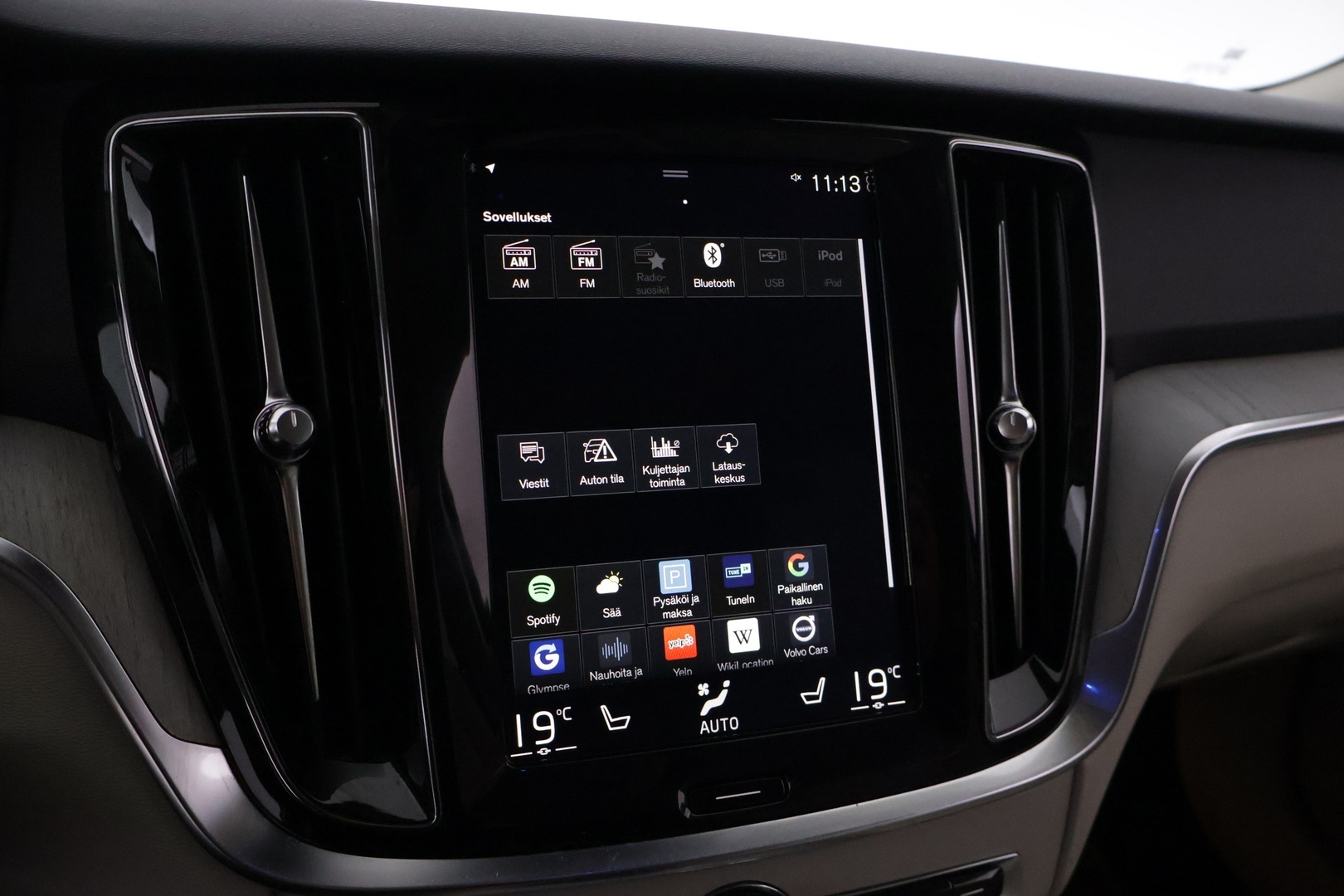 VOLVO V60 2019