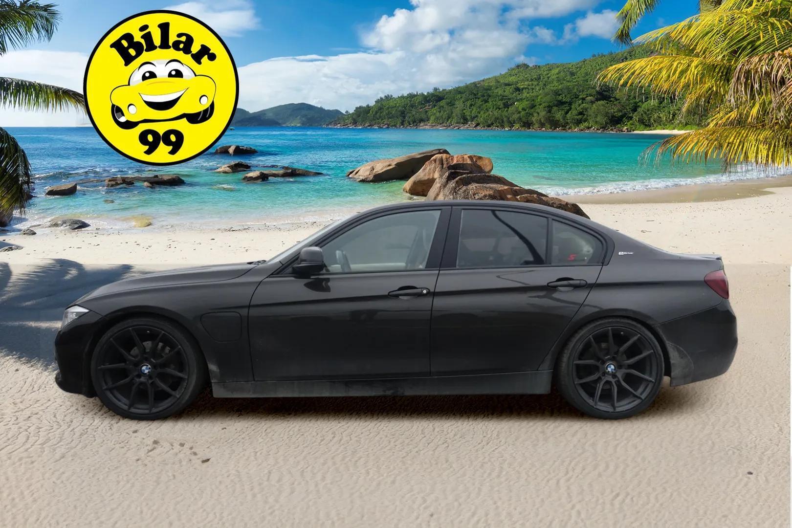 BMW 330 2016