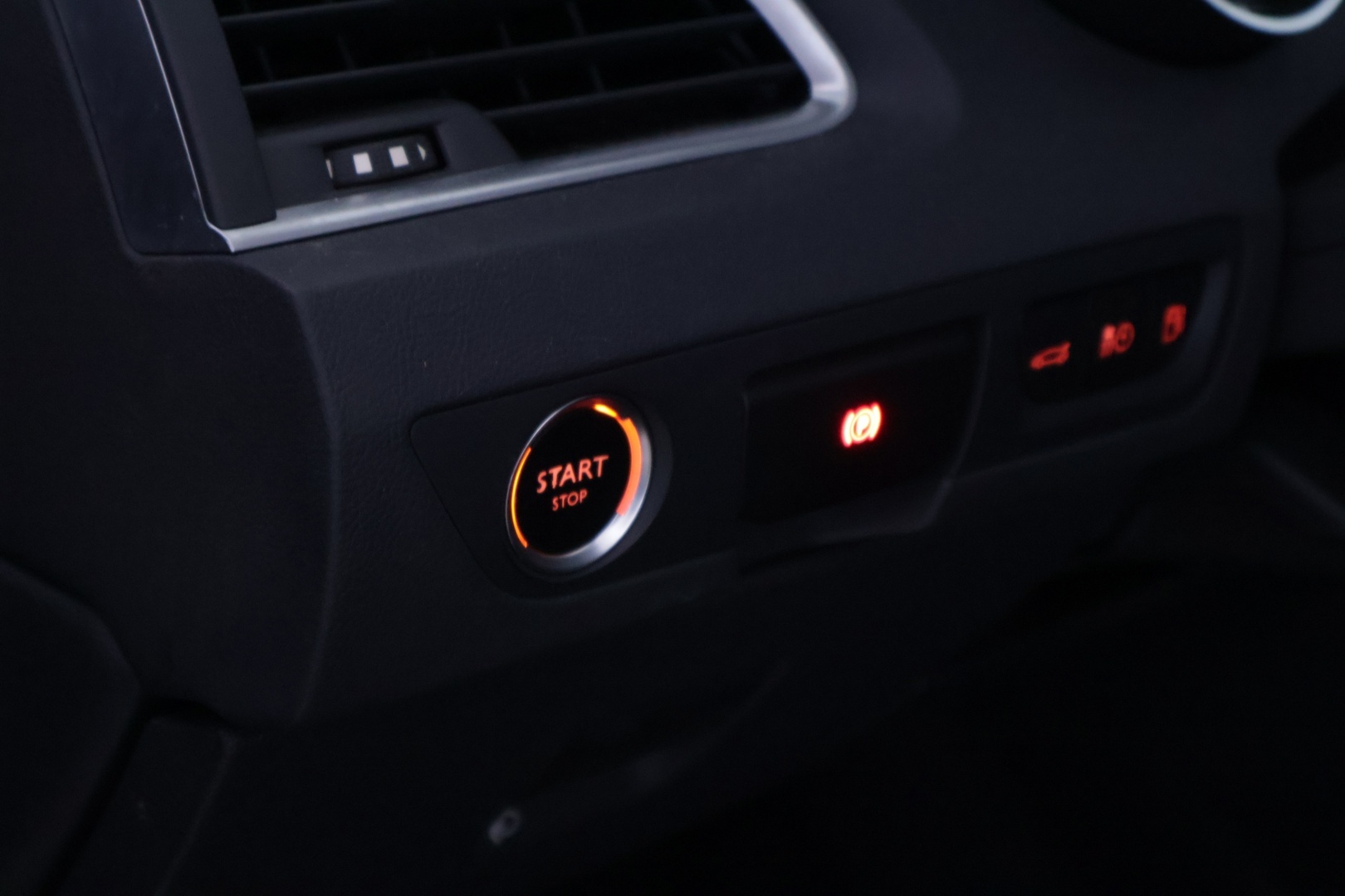 PEUGEOT 508 2012