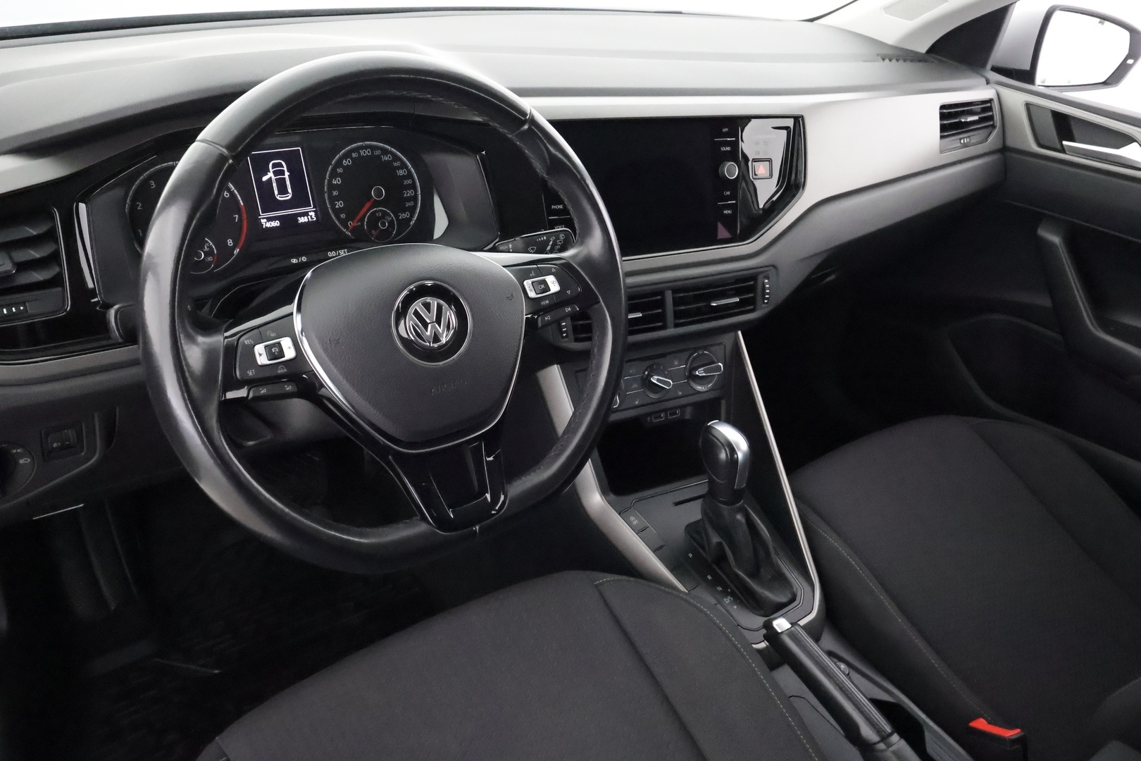 VOLKSWAGEN Polo 2020