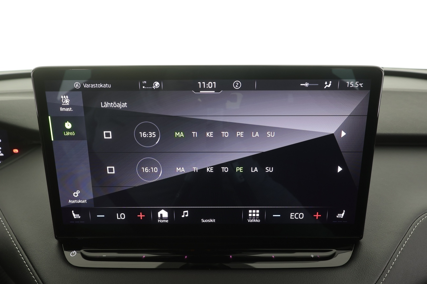 SKODA Enyaq 2023