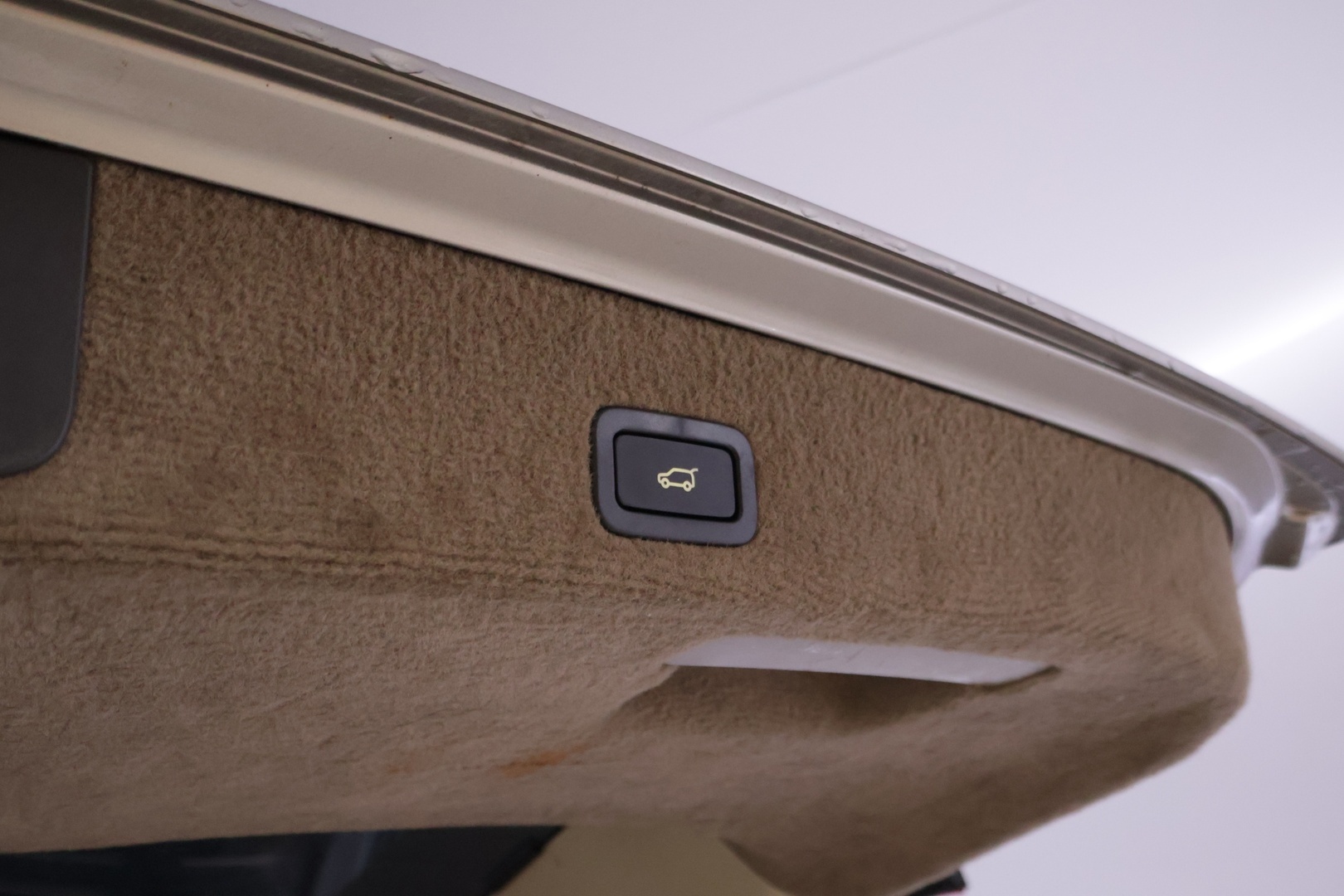 VOLVO V70 2008