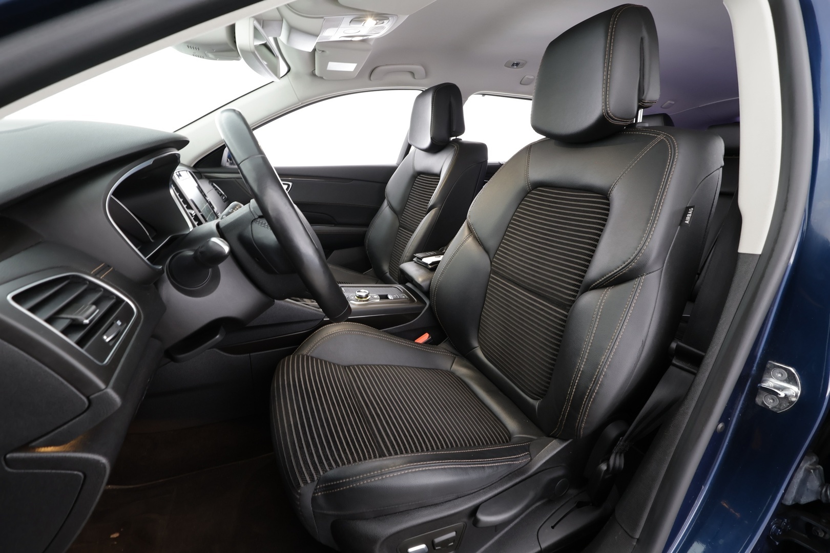 RENAULT Talisman 2016