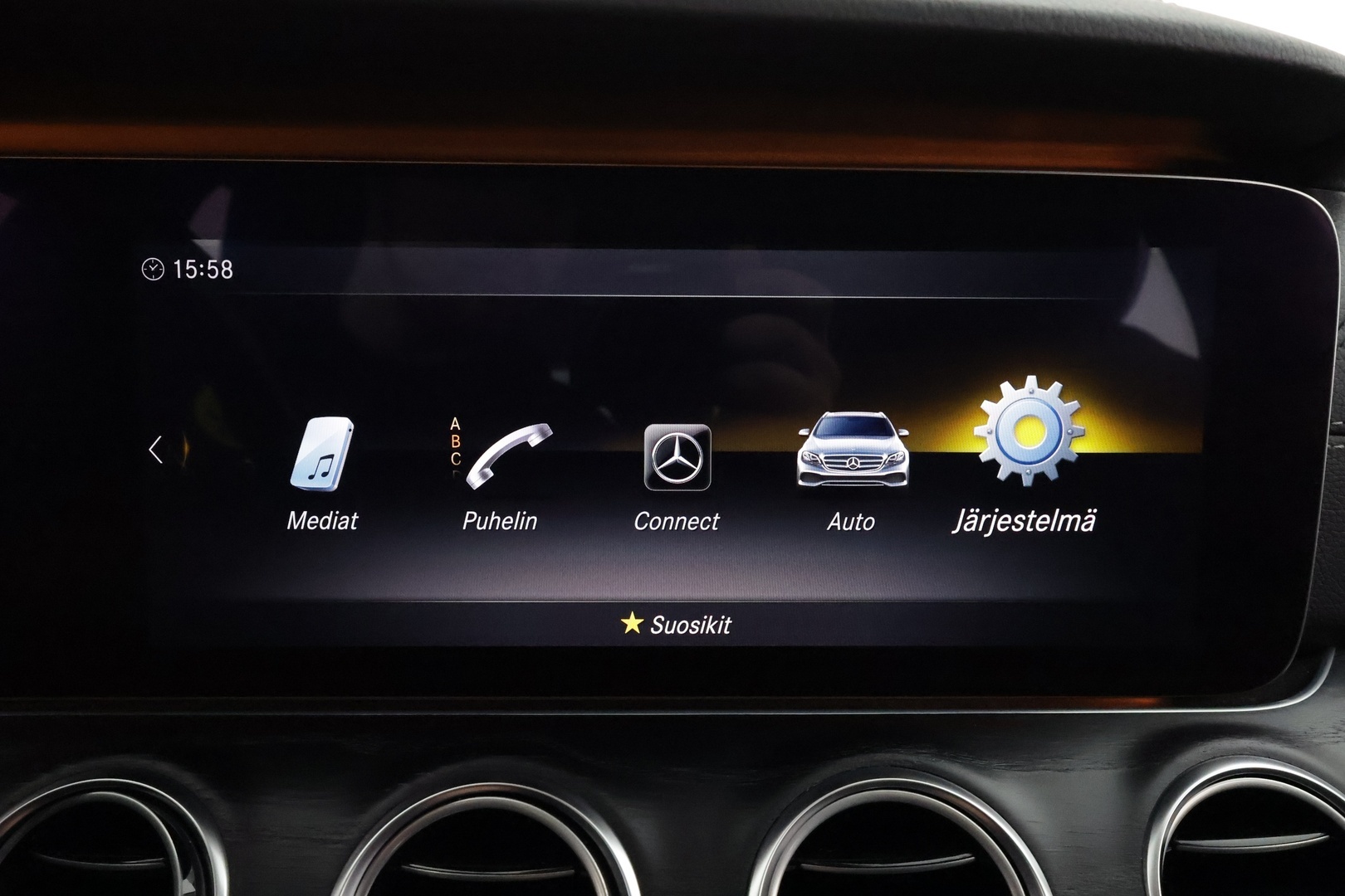 MERCEDES-BENZ E 2020