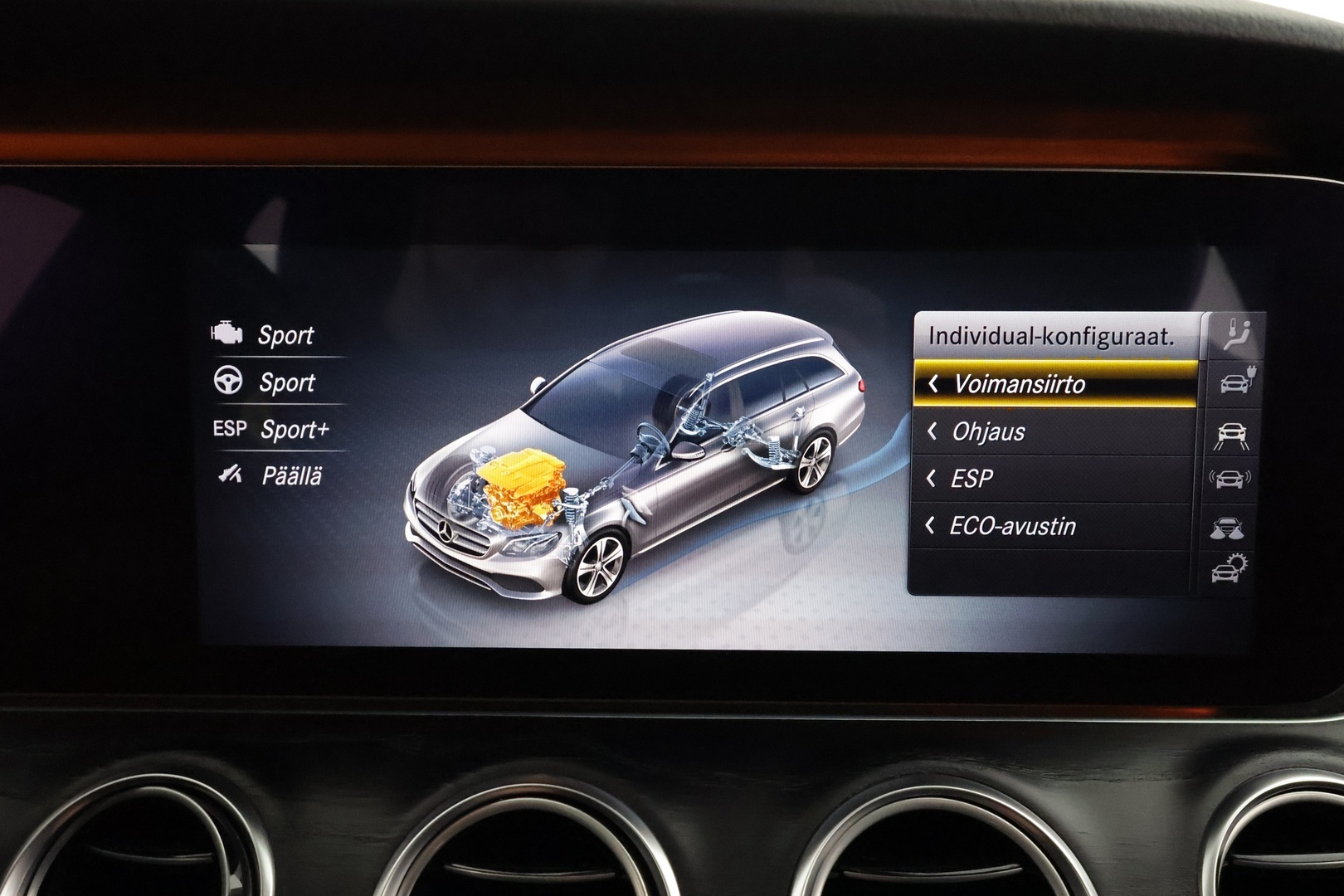 MERCEDES-BENZ E 2020