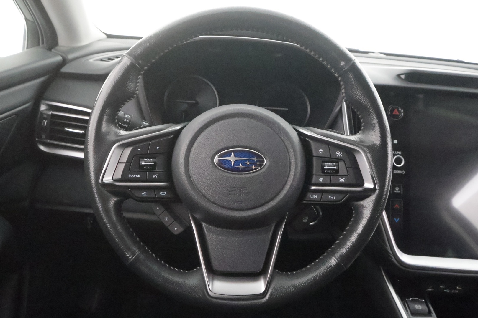 SUBARU Outback 2021