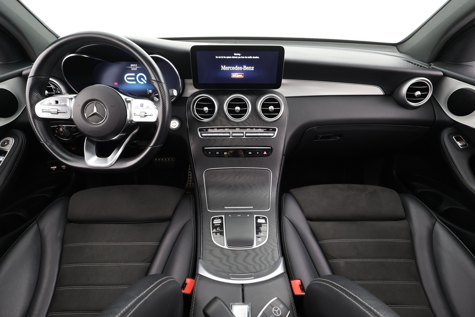 MERCEDES-BENZ GLC 2021