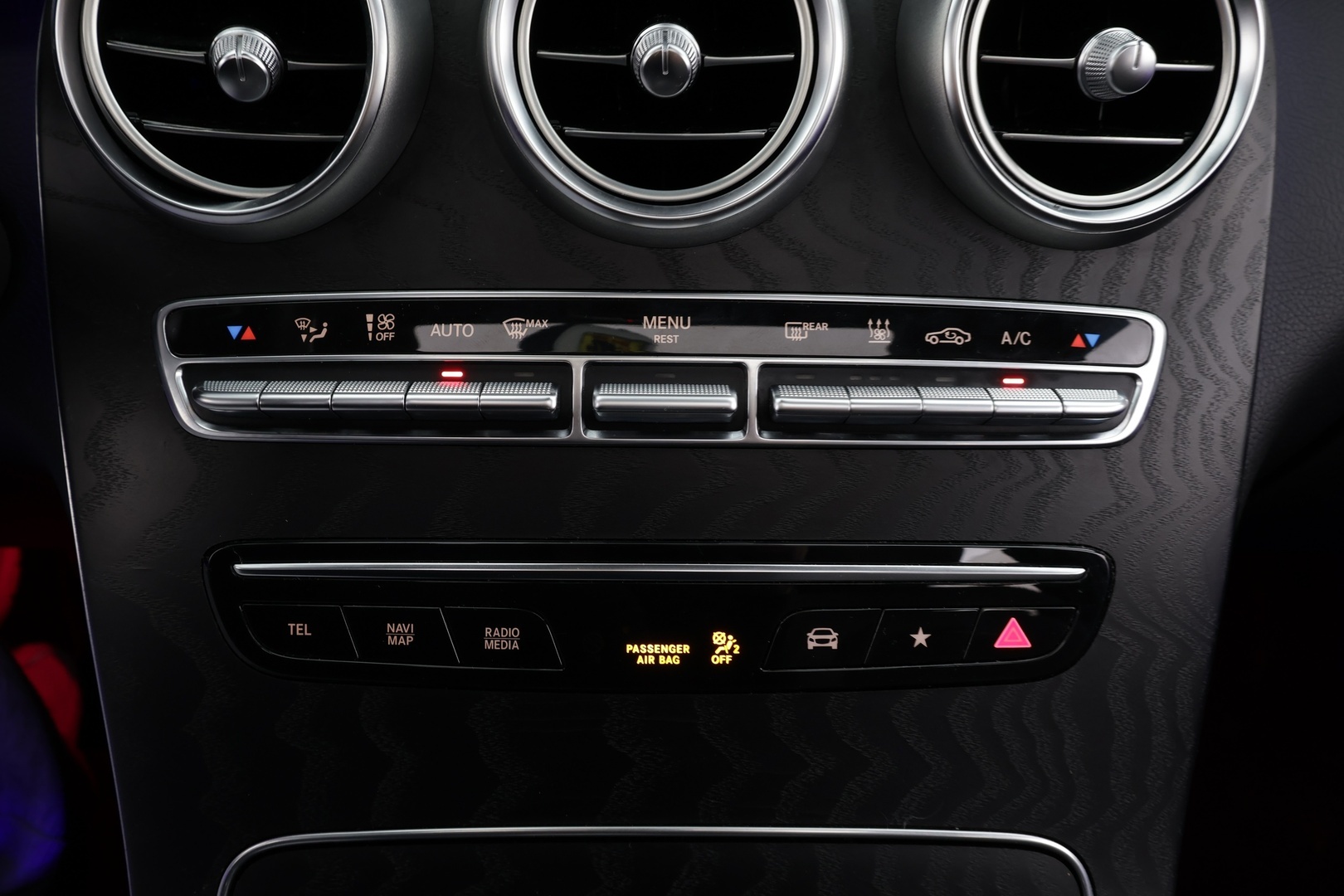 MERCEDES-BENZ GLC 2021