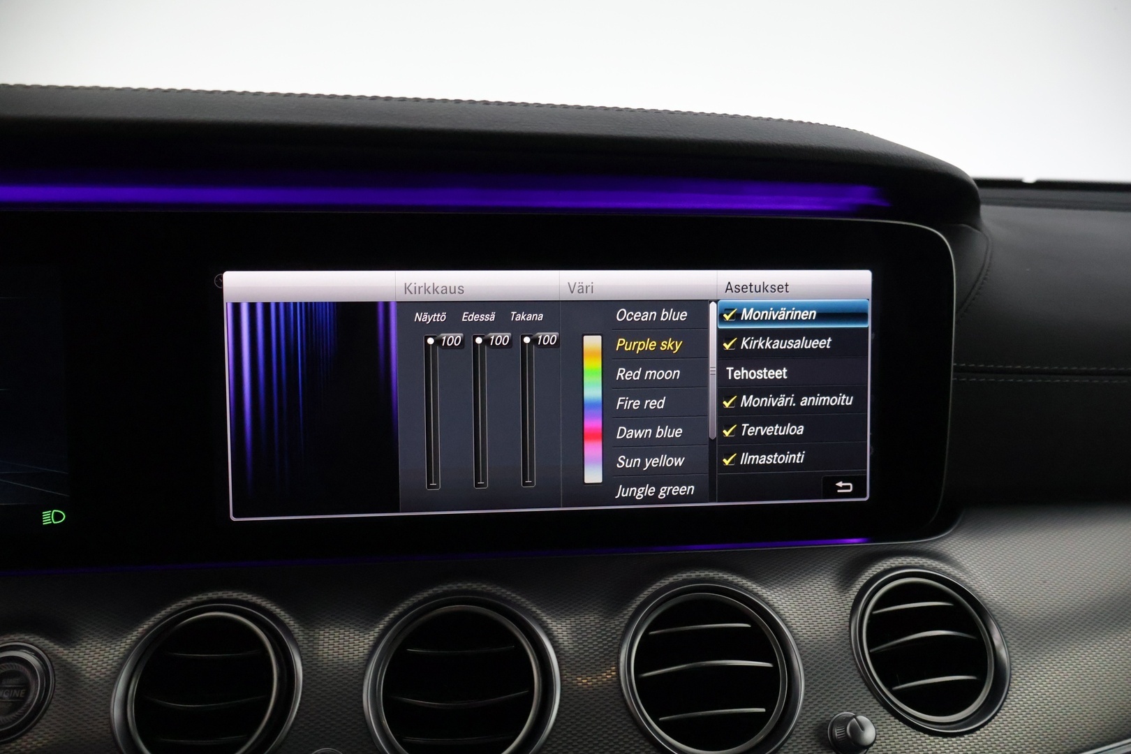 MERCEDES-BENZ E 2020