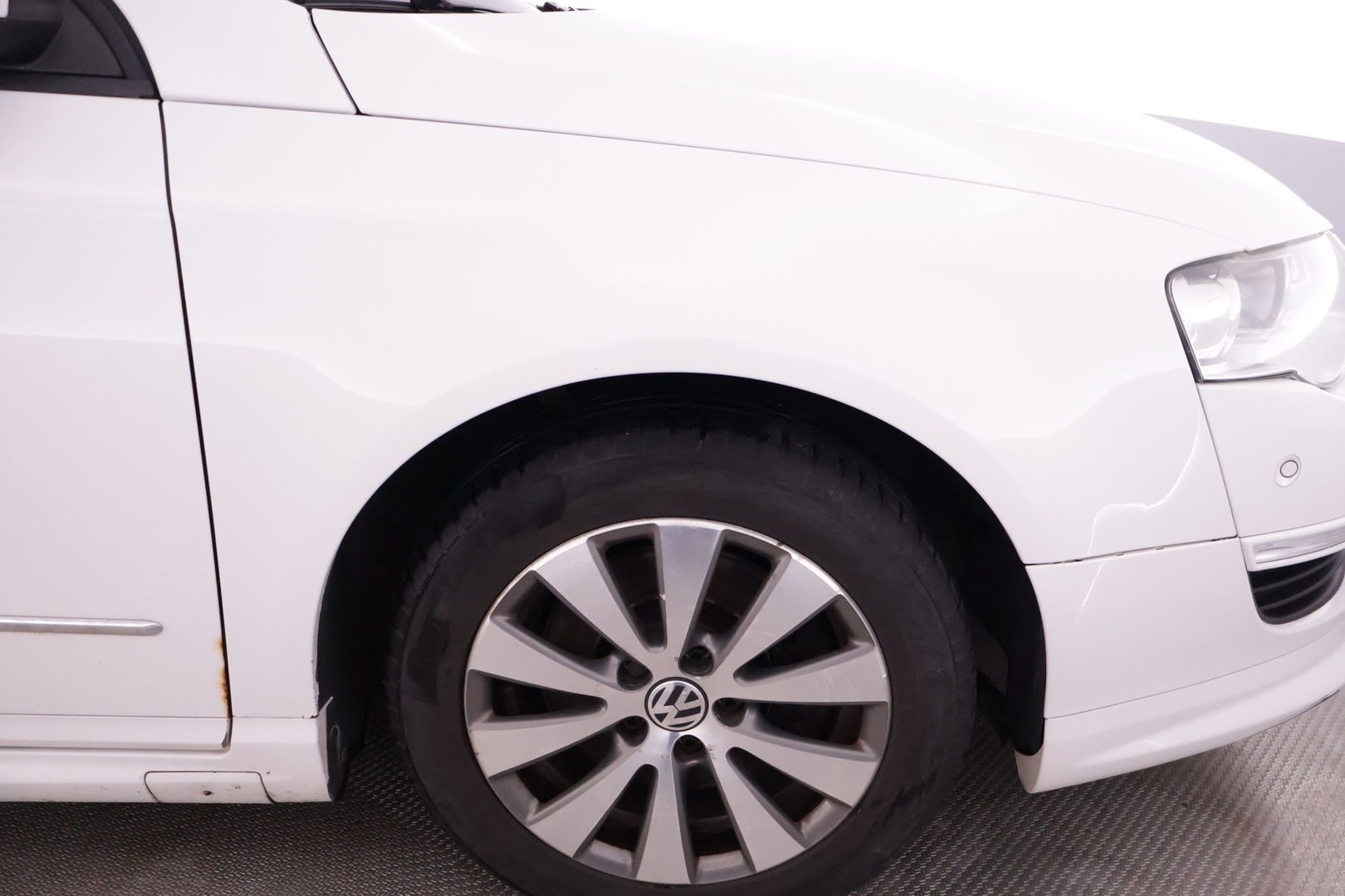 VOLKSWAGEN Passat 2010