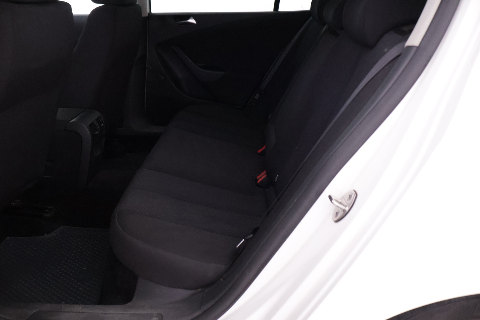 VOLKSWAGEN Passat 2010