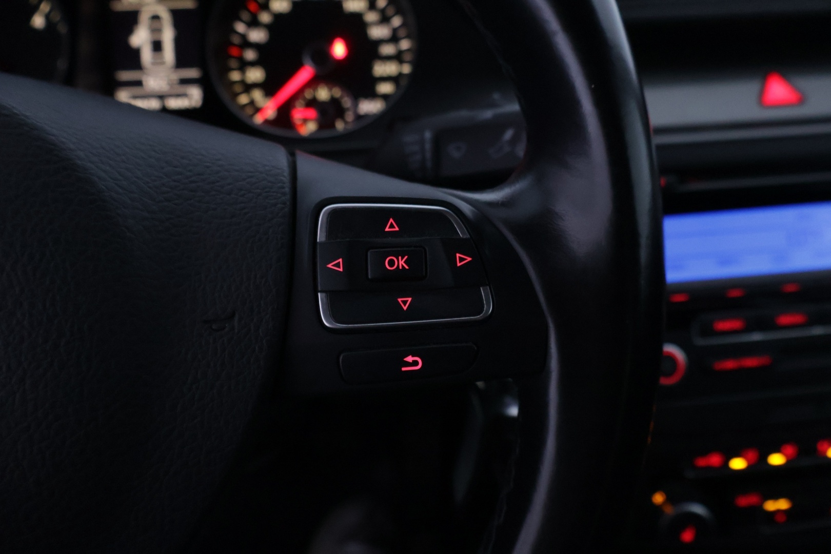 VOLKSWAGEN Passat 2010