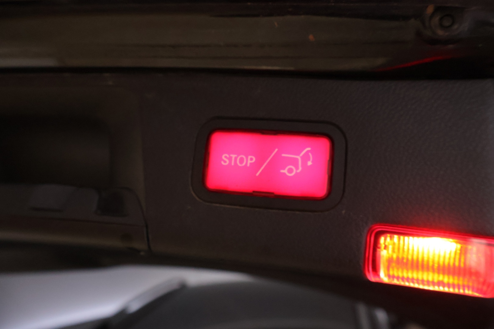 MERCEDES-BENZ C 2012