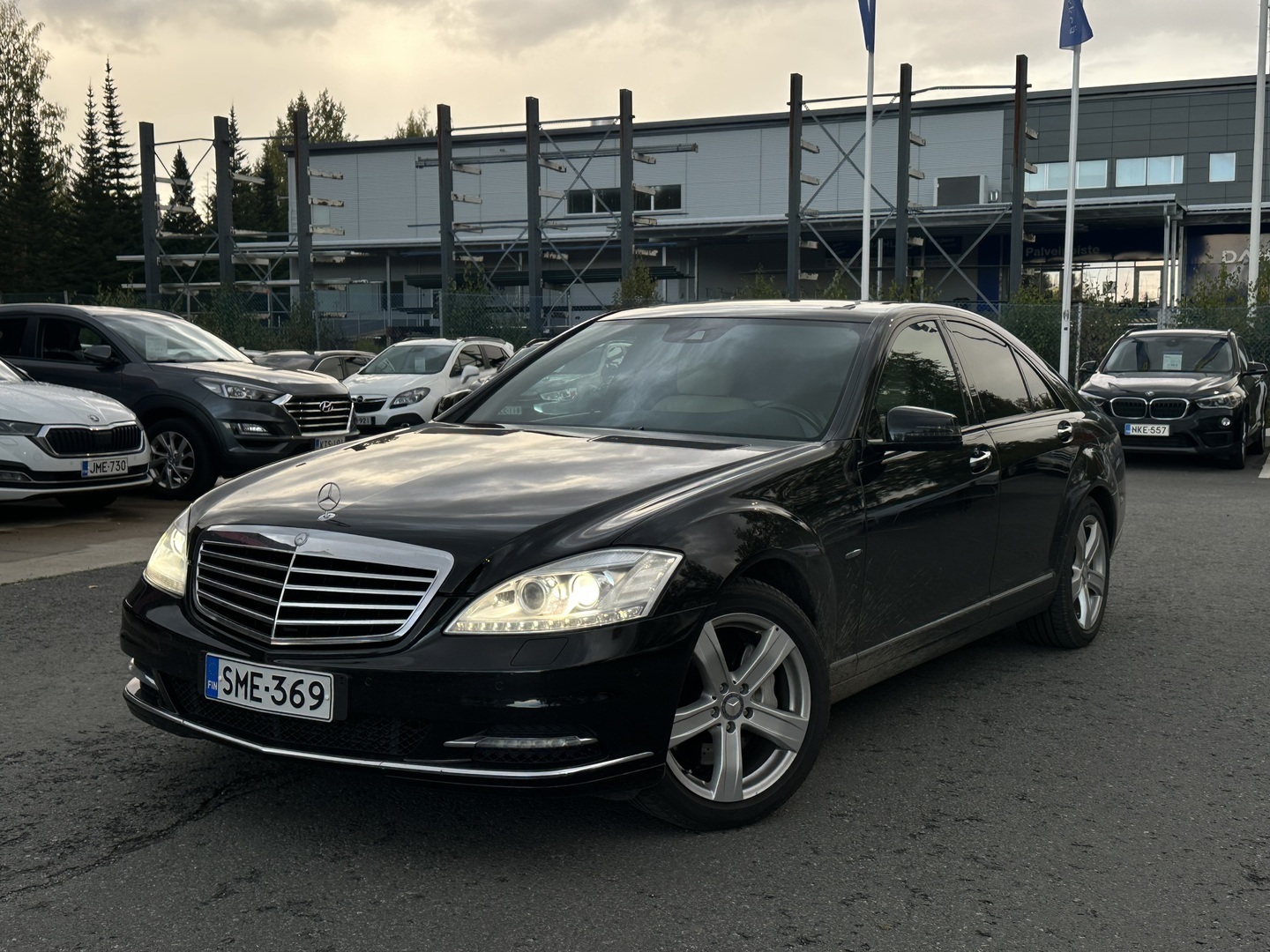 MERCEDES-BENZ S 2011