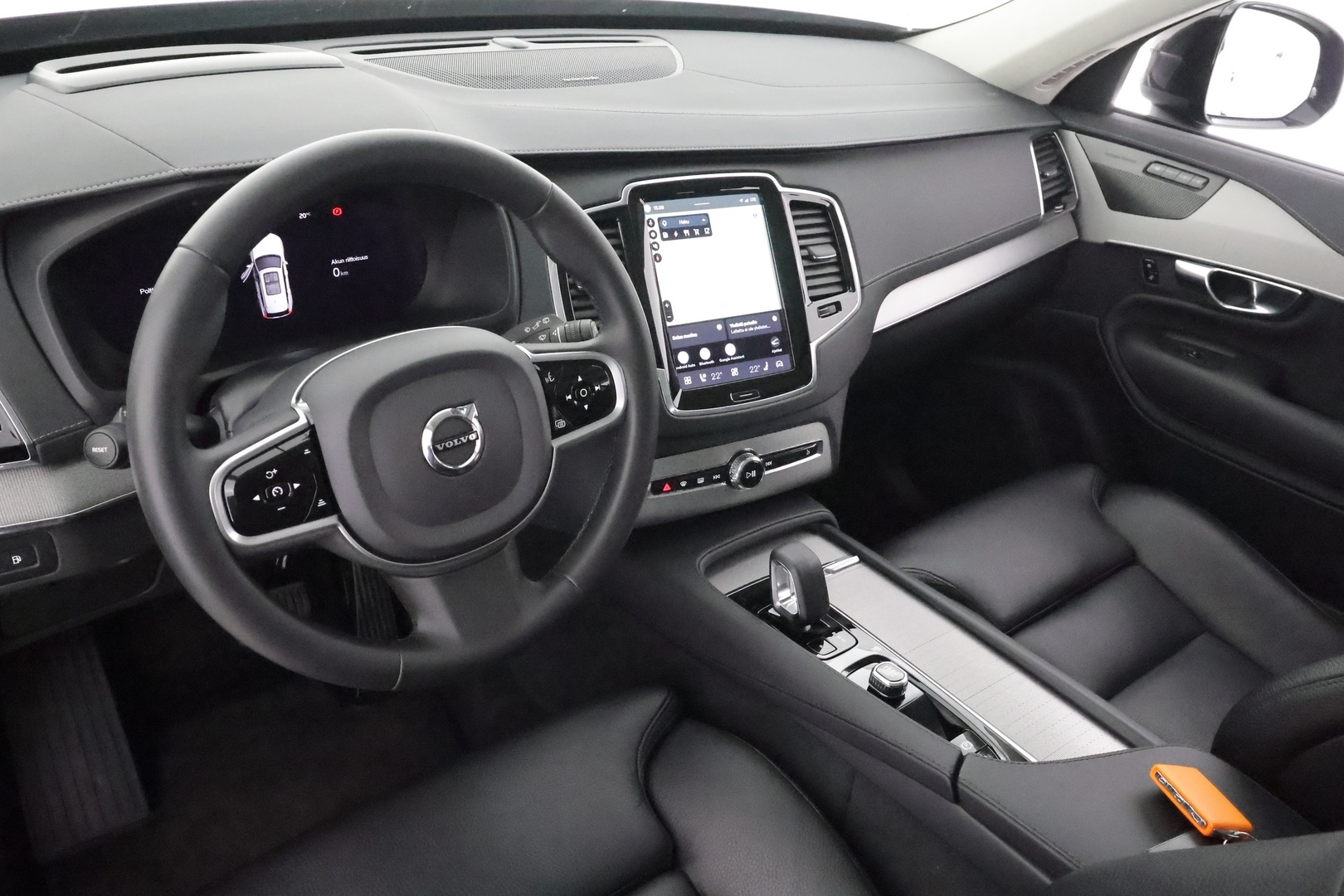VOLVO XC90 2023