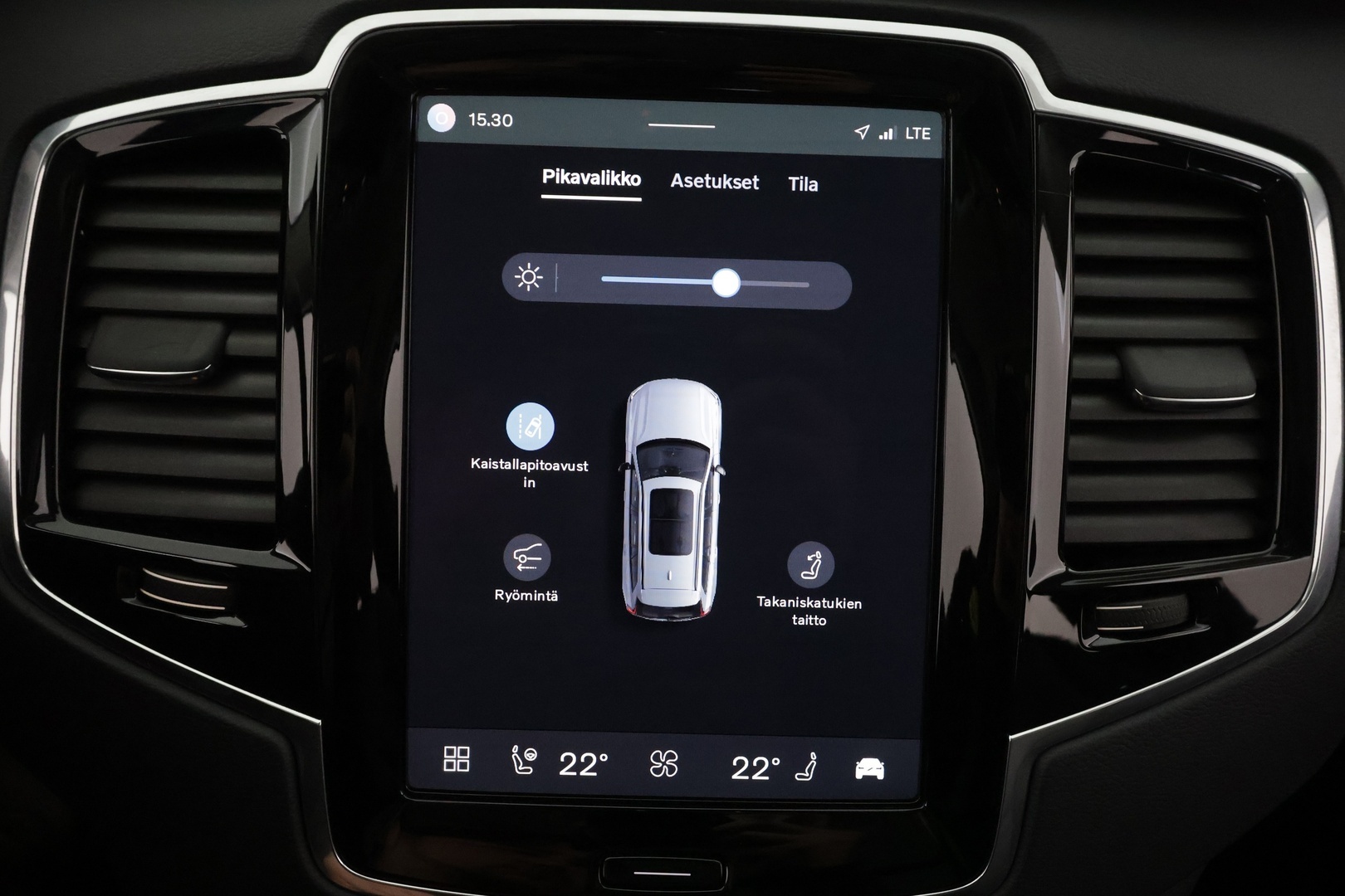 VOLVO XC90 2023