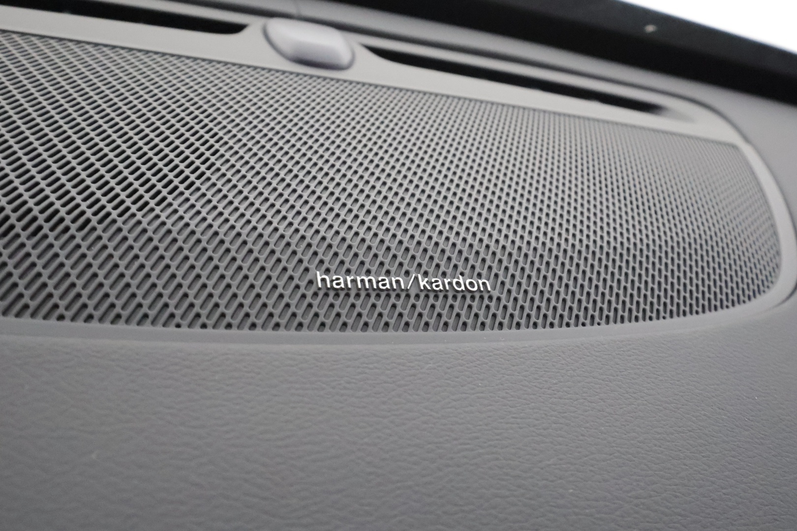 VOLVO XC90 2023