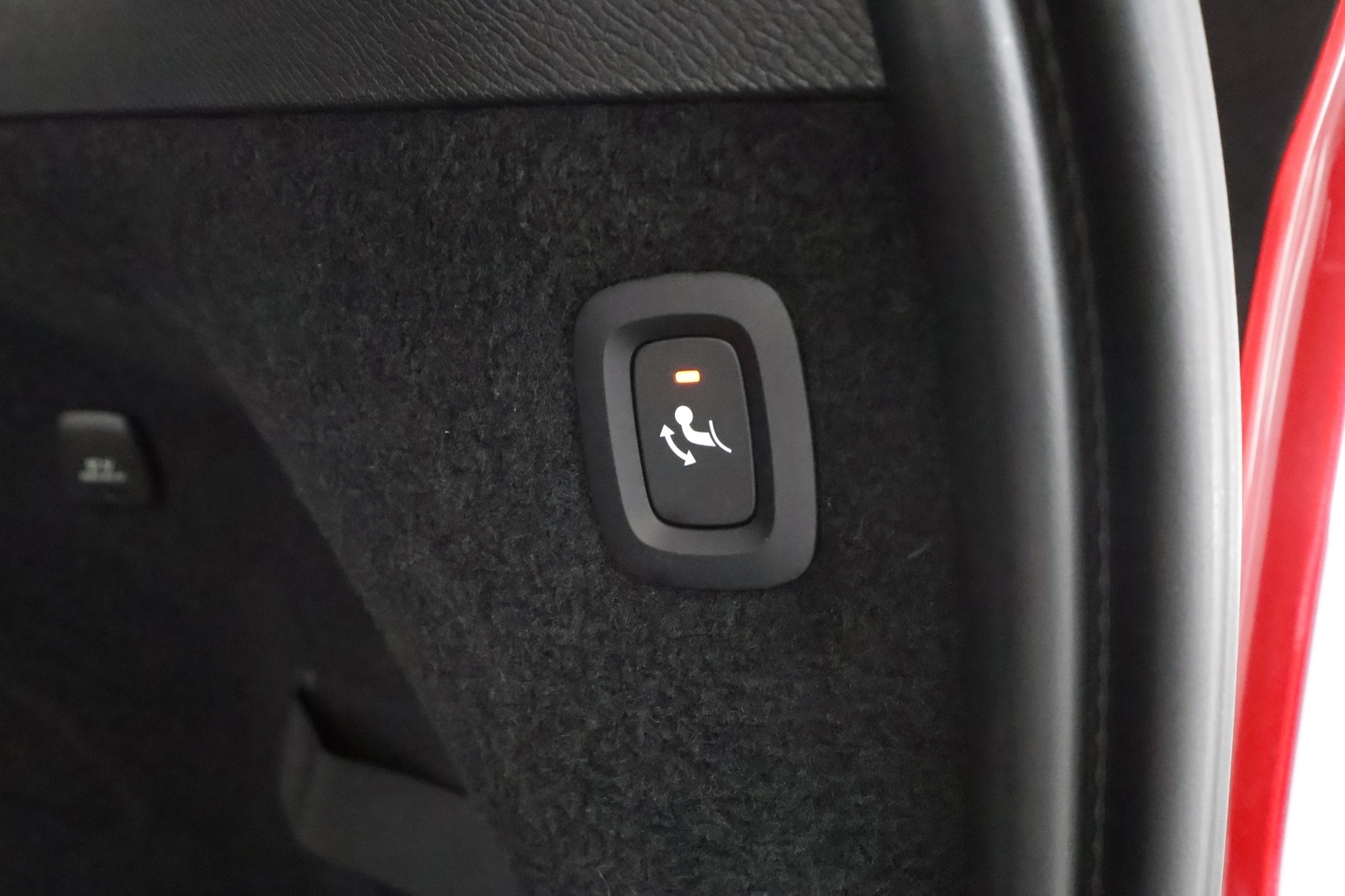 VOLVO XC90 2023