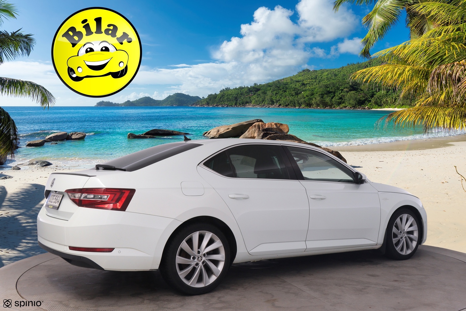 SKODA Superb 2016