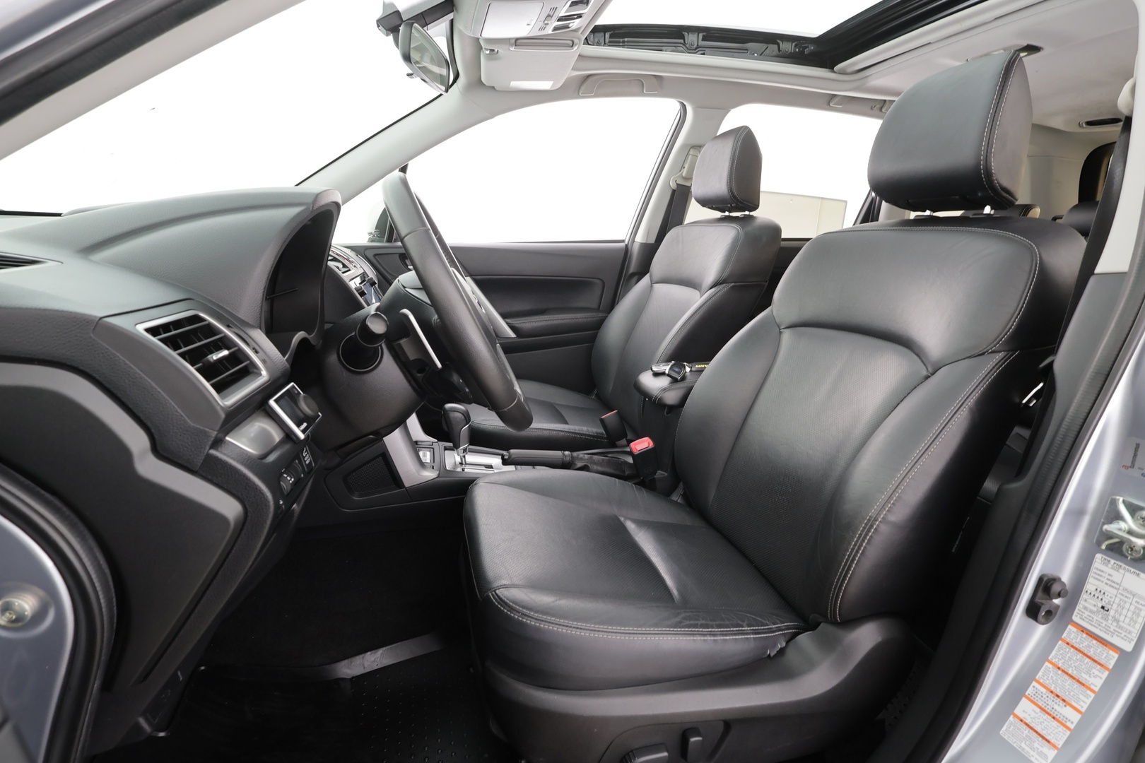 SUBARU Forester 2015