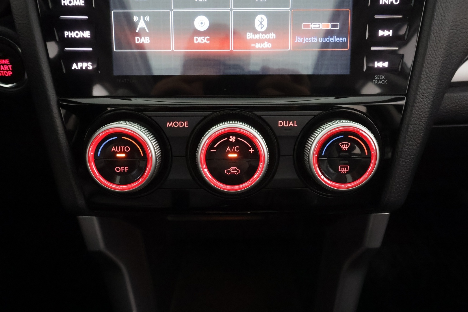 SUBARU Forester 2015