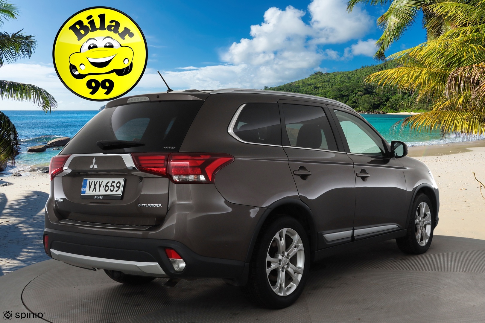 MITSUBISHI Outlander 2016