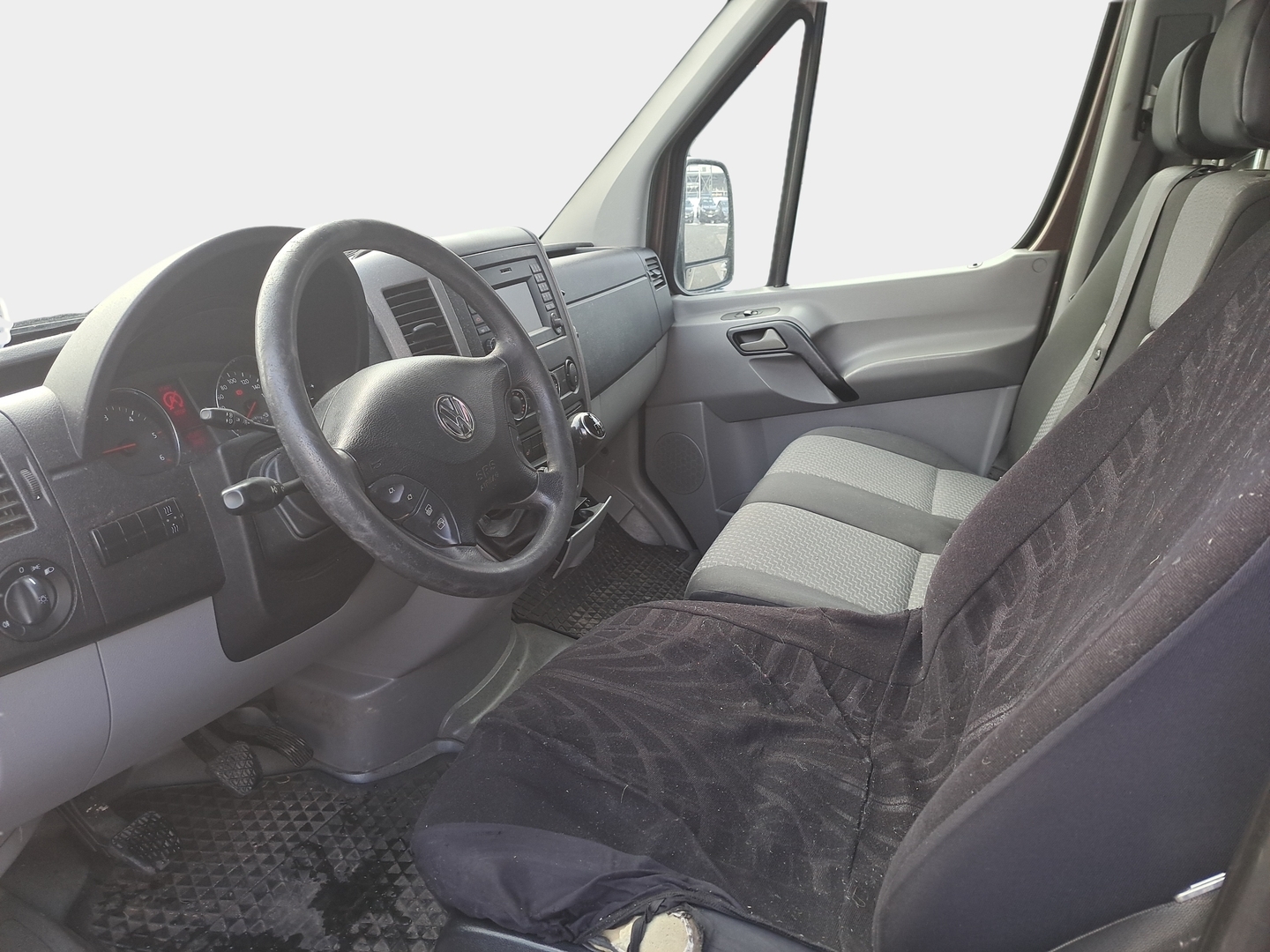 VOLKSWAGEN Crafter 2015