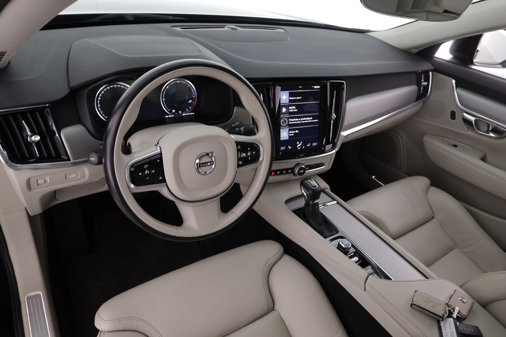 VOLVO V90 Cross Country 2017