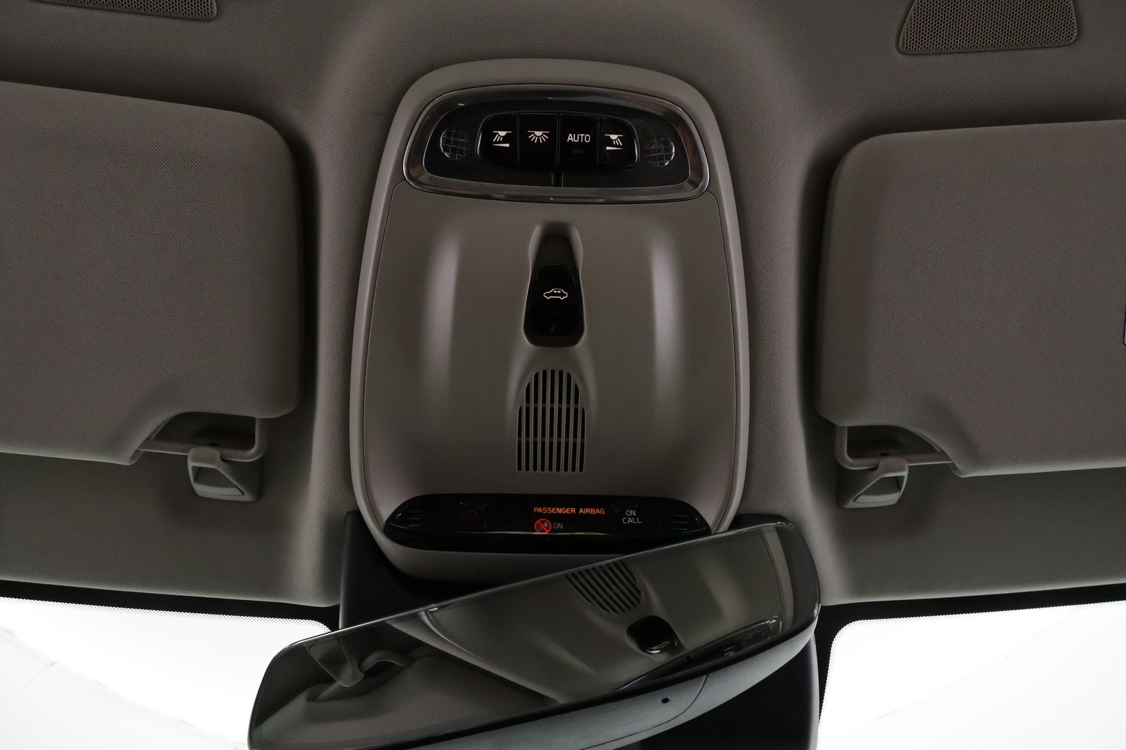 VOLVO V90 Cross Country 2017