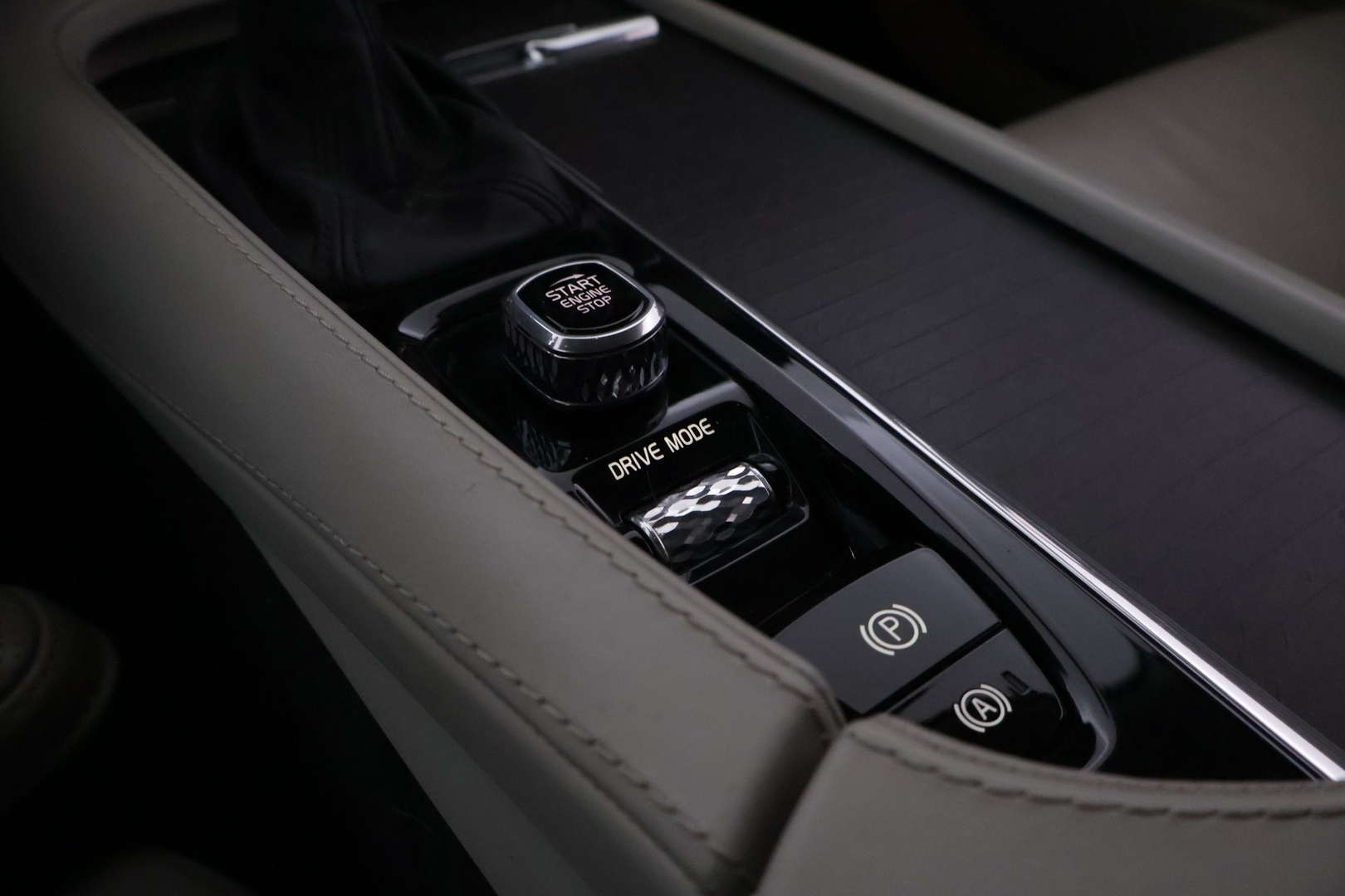 VOLVO V90 Cross Country 2018