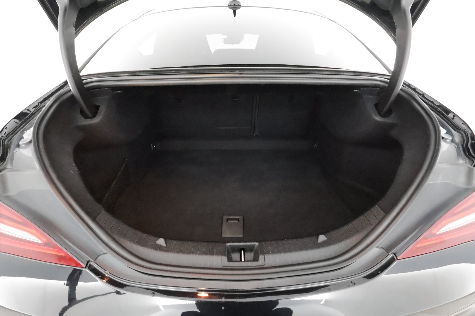 MERCEDES-BENZ CLA 2017