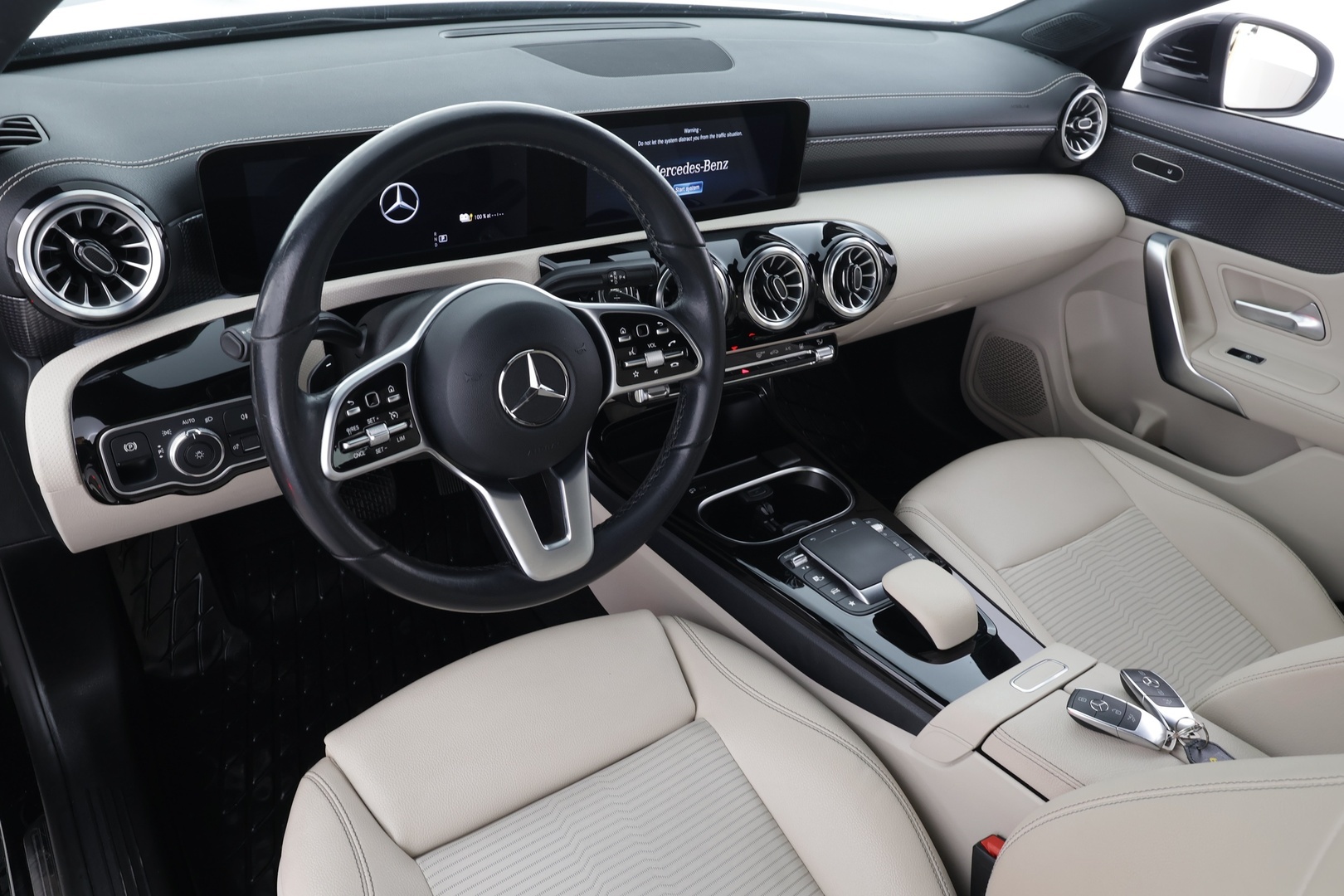 MERCEDES-BENZ CLA 2022