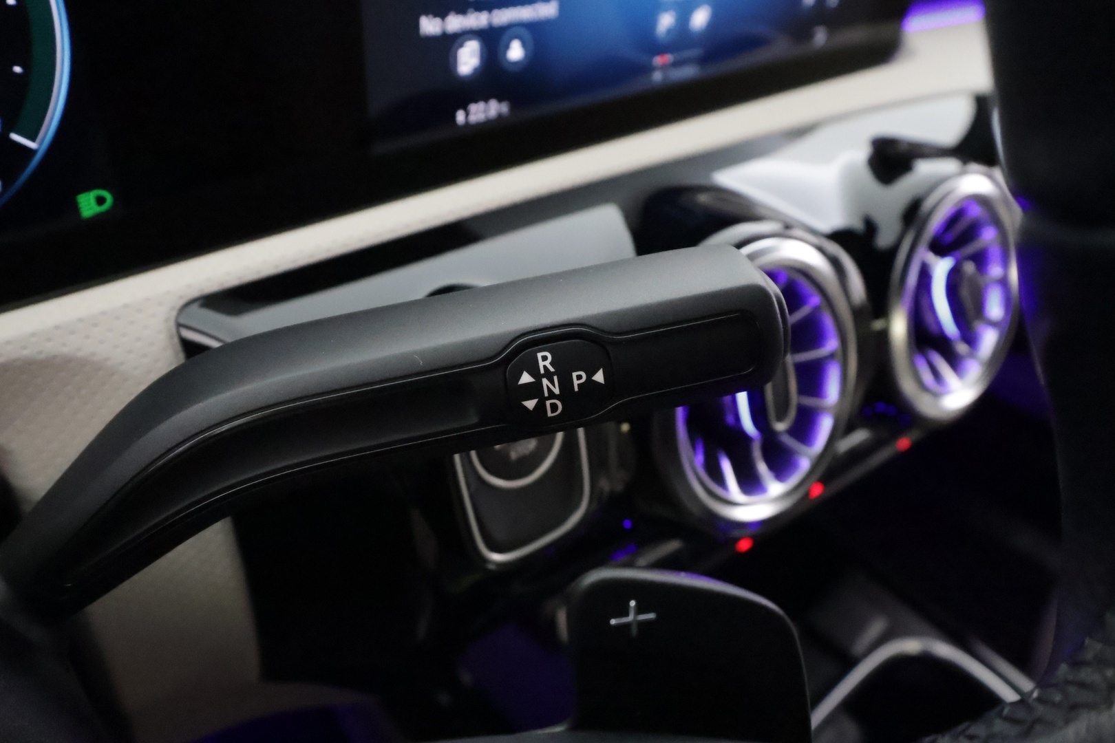 MERCEDES-BENZ CLA 2022