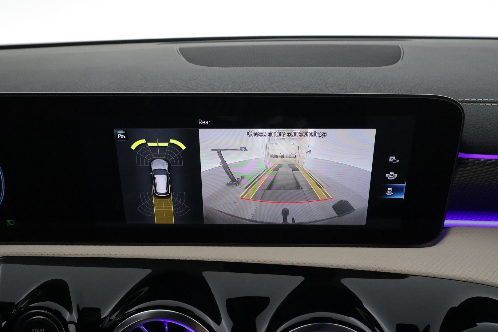 MERCEDES-BENZ CLA 2022