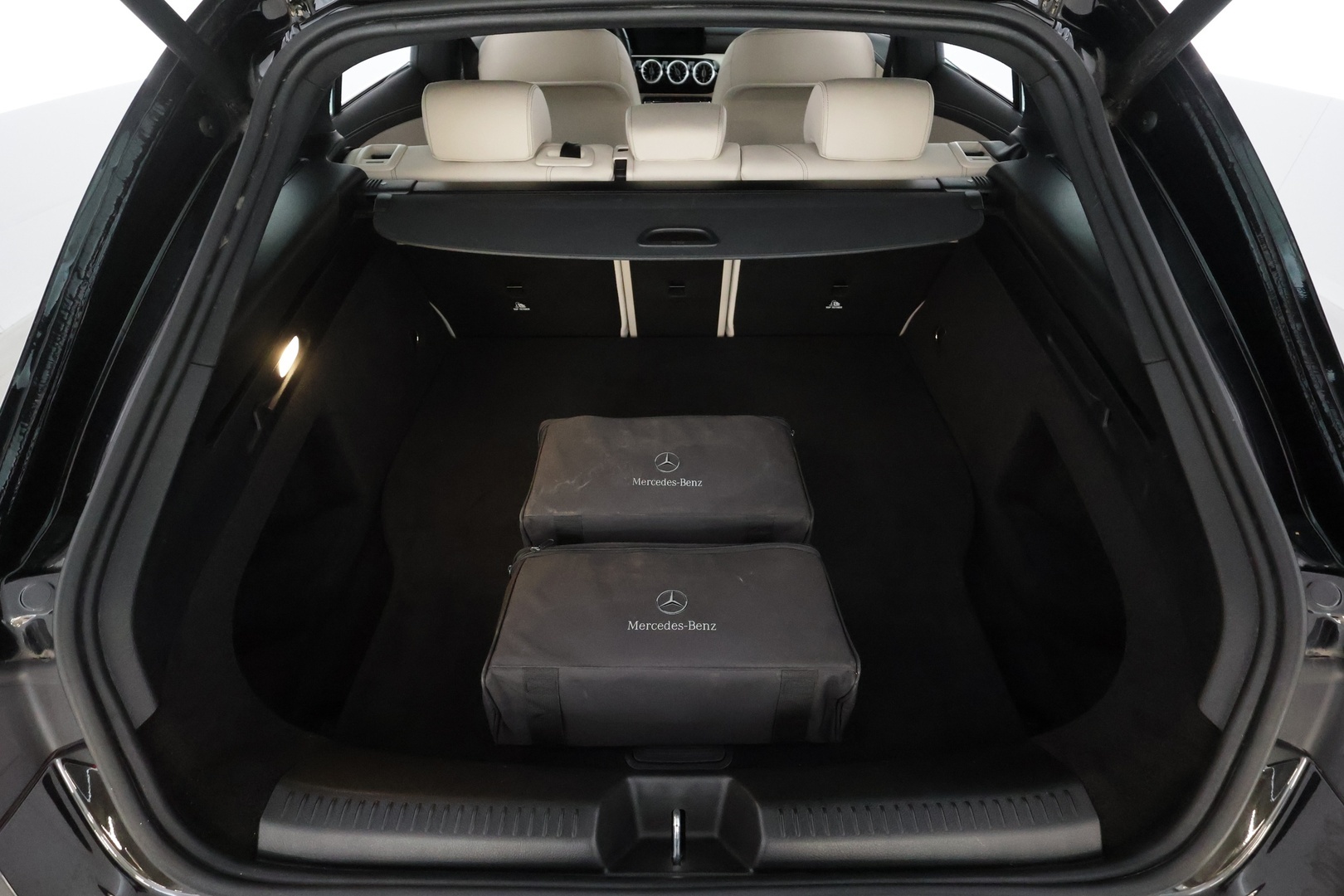 MERCEDES-BENZ CLA 2022