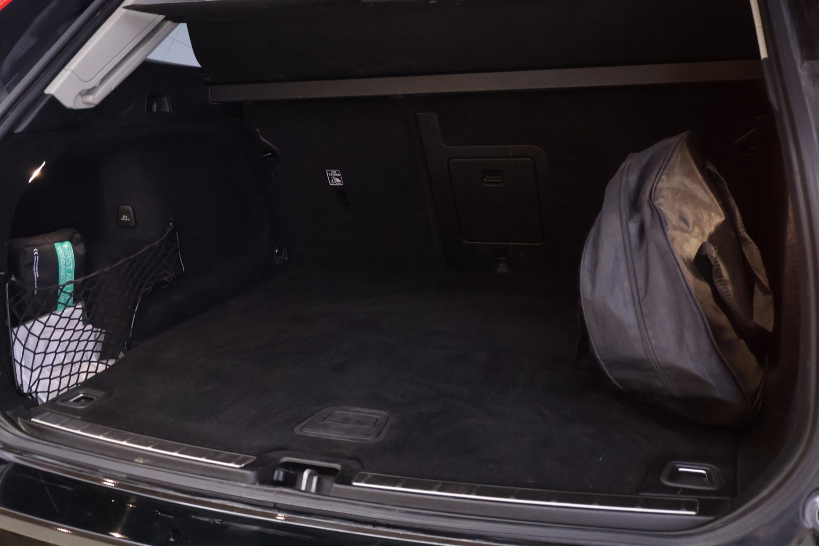 VOLVO XC60 2022
