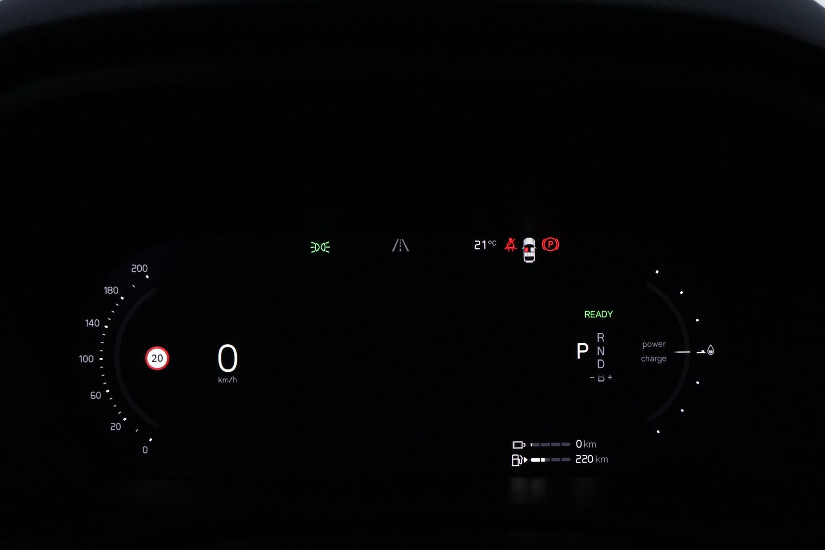 VOLVO XC60 2022