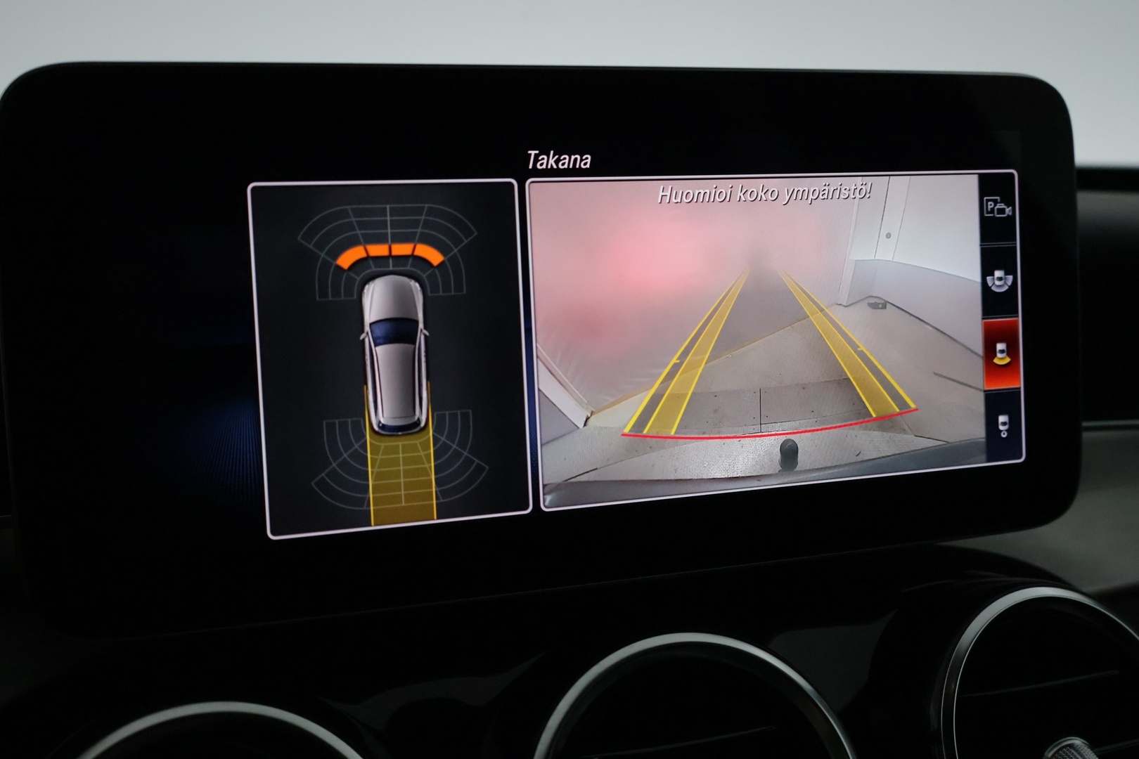 MERCEDES-BENZ C 2020