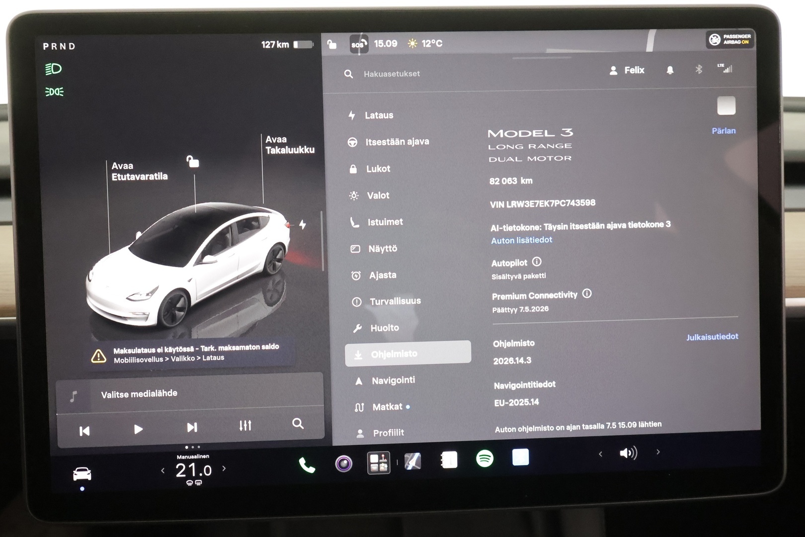 TESLA Model 3 2023