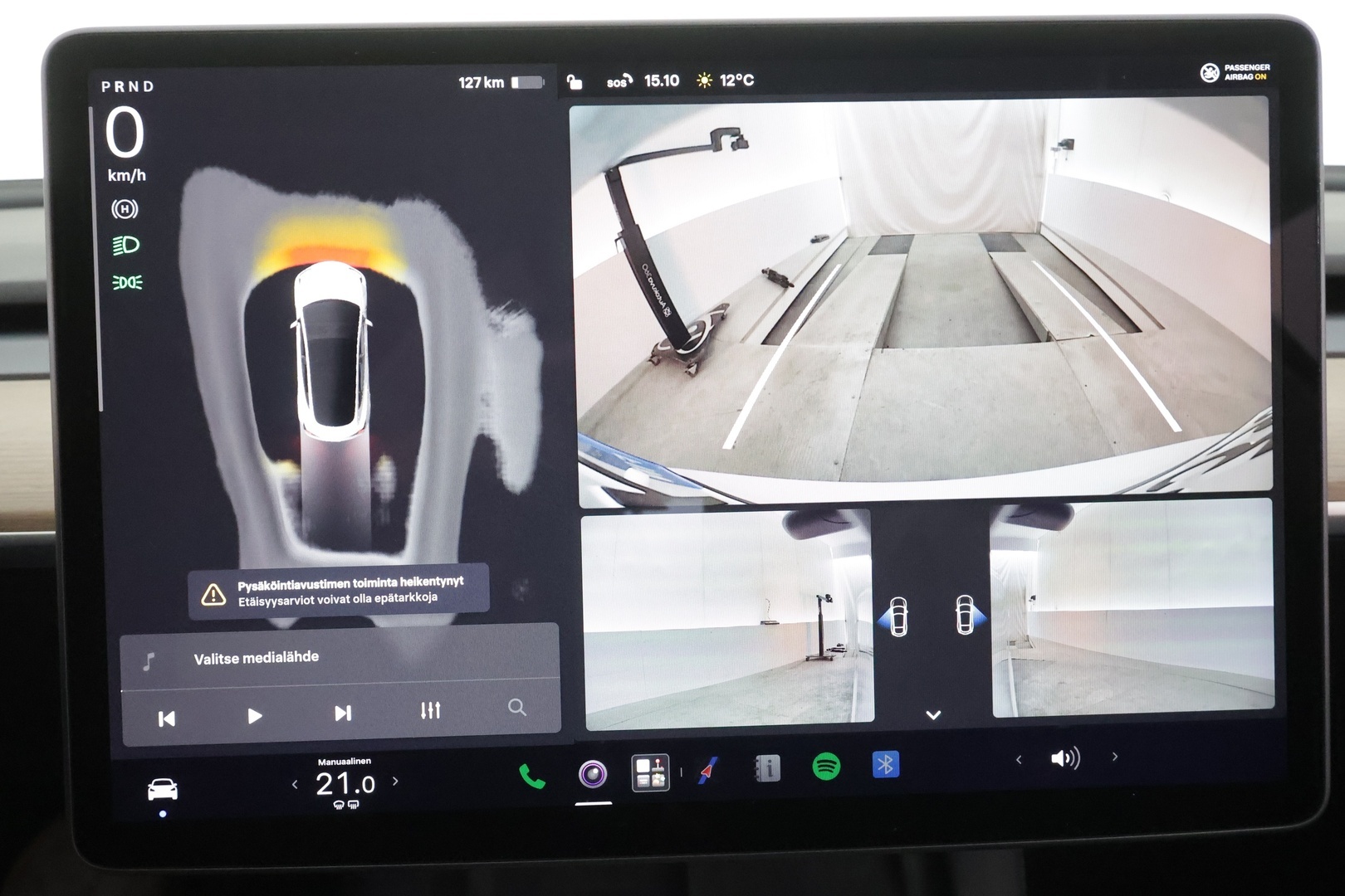 TESLA Model 3 2023