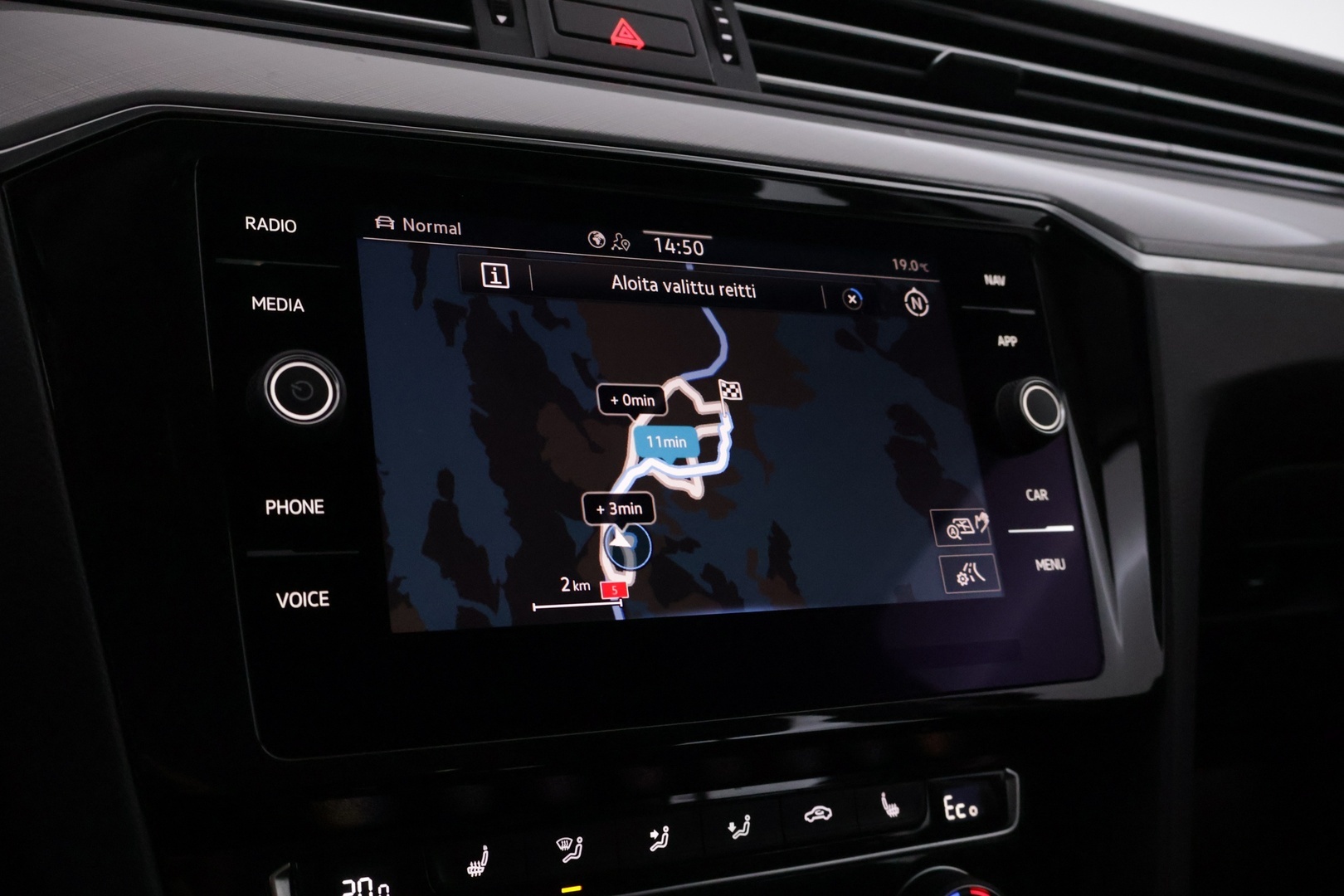 VOLKSWAGEN PASSAT 2020