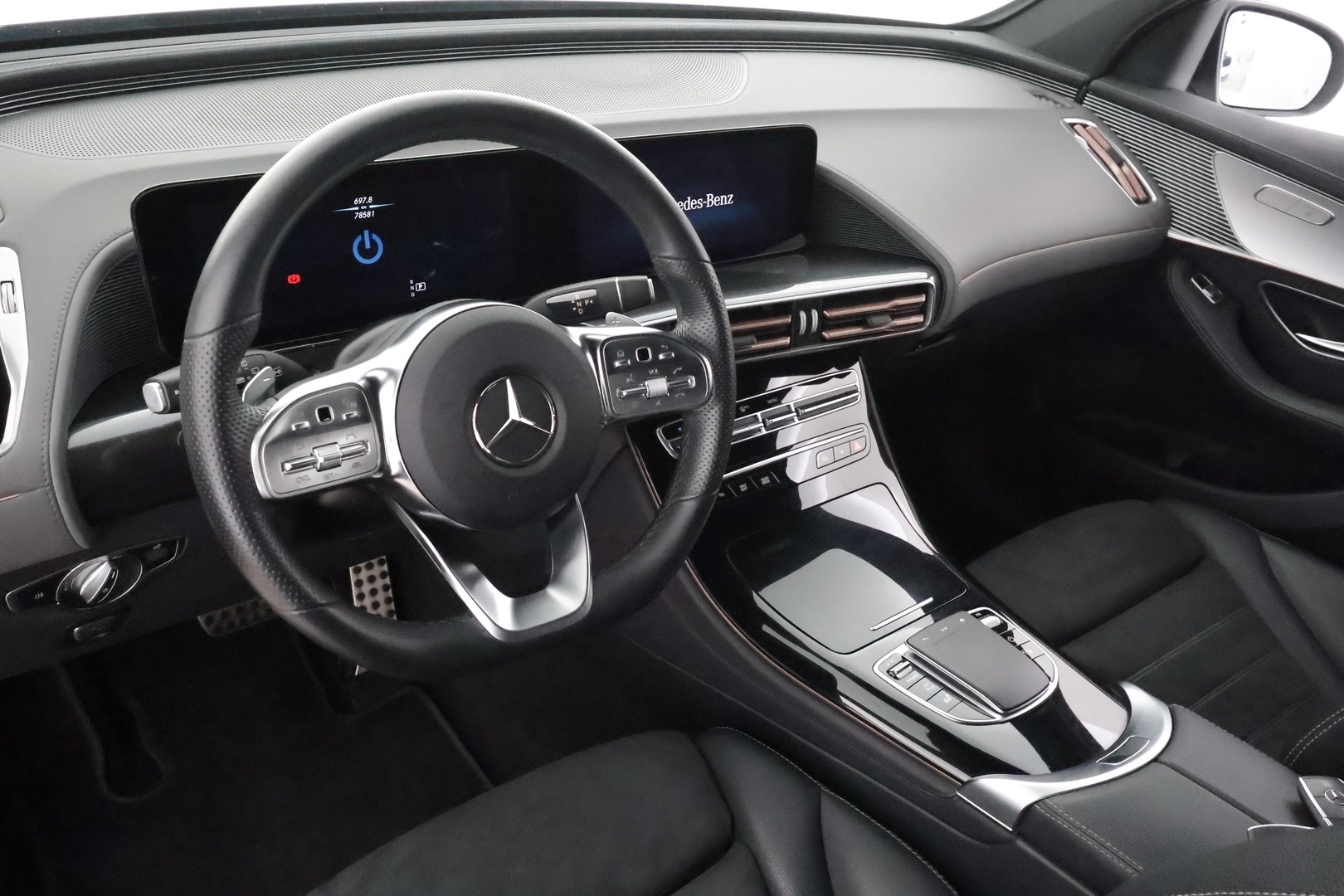 MERCEDES-BENZ EQC 2021