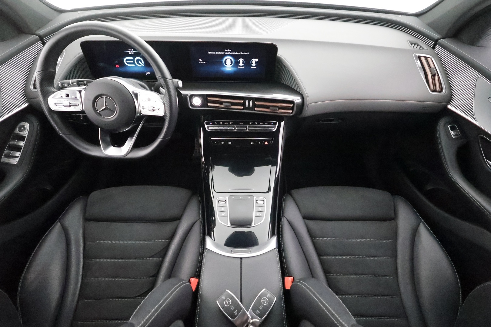 MERCEDES-BENZ EQC 2021