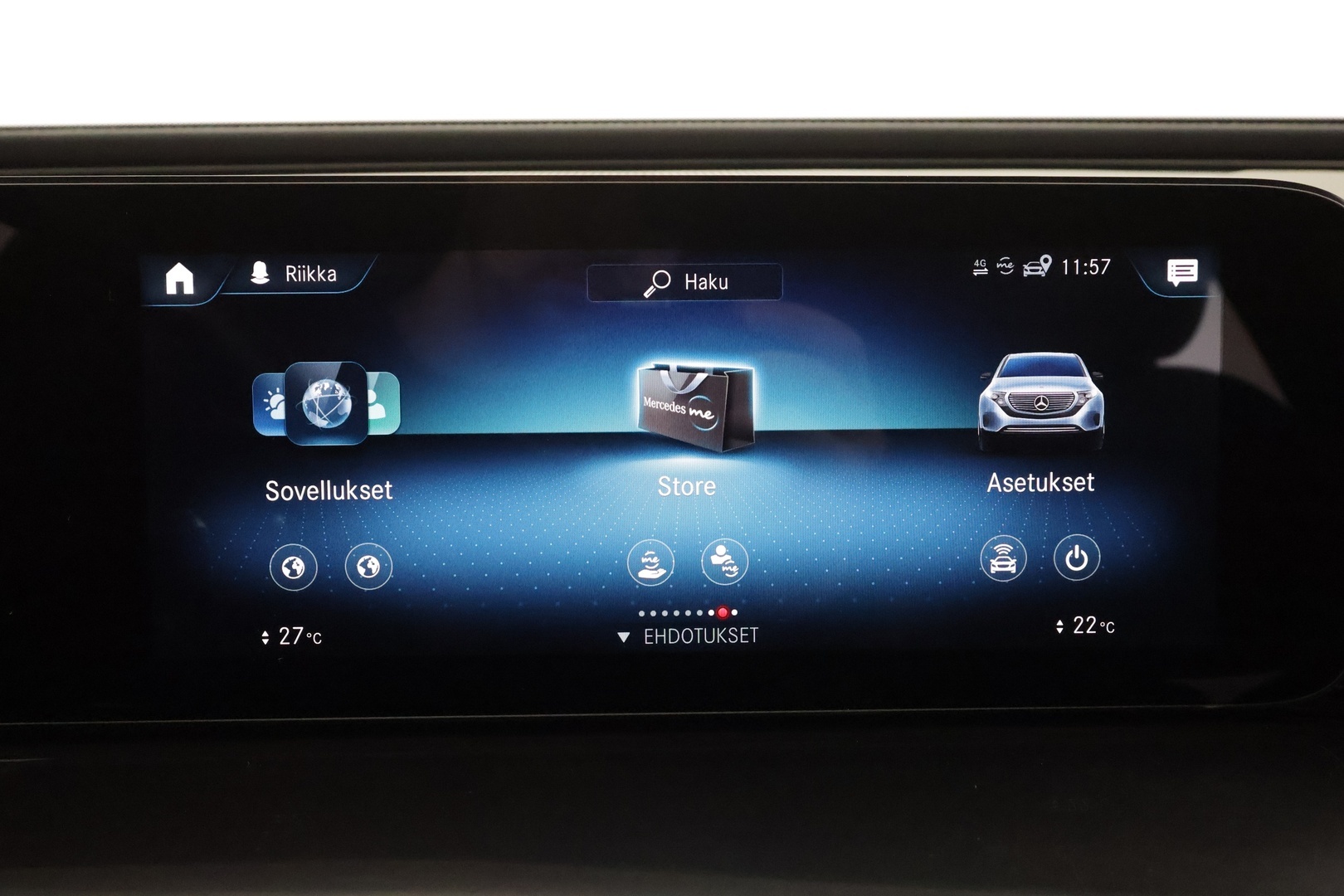 MERCEDES-BENZ EQC 2021