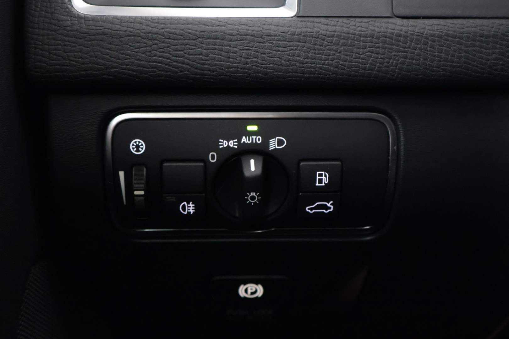 VOLVO XC60 2014