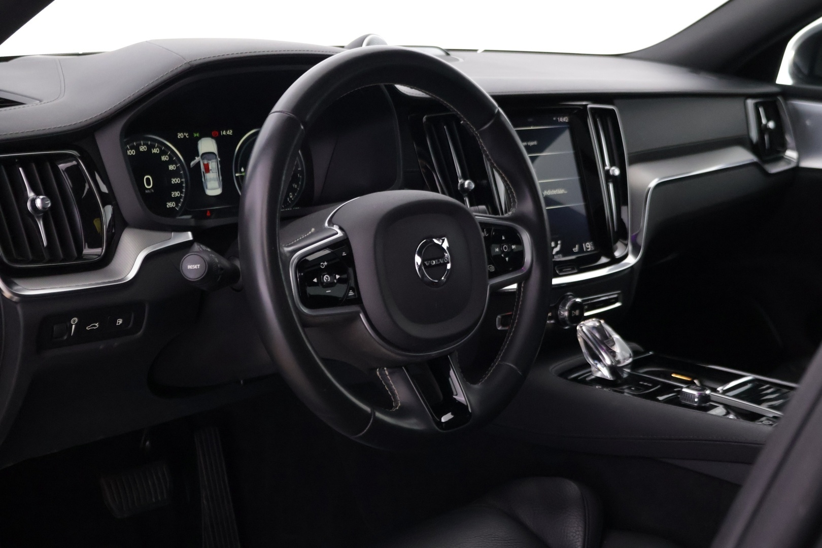 VOLVO S60 2020