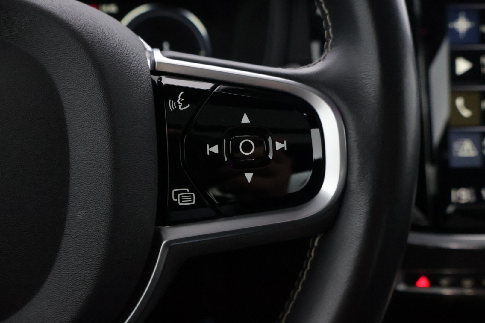 VOLVO S60 2020