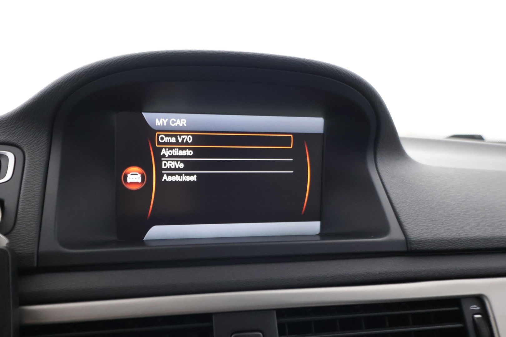 VOLVO V70 2012