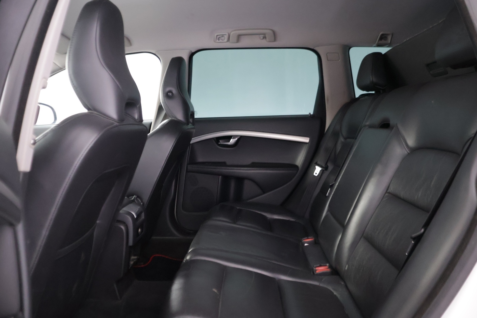 VOLVO V70 2012