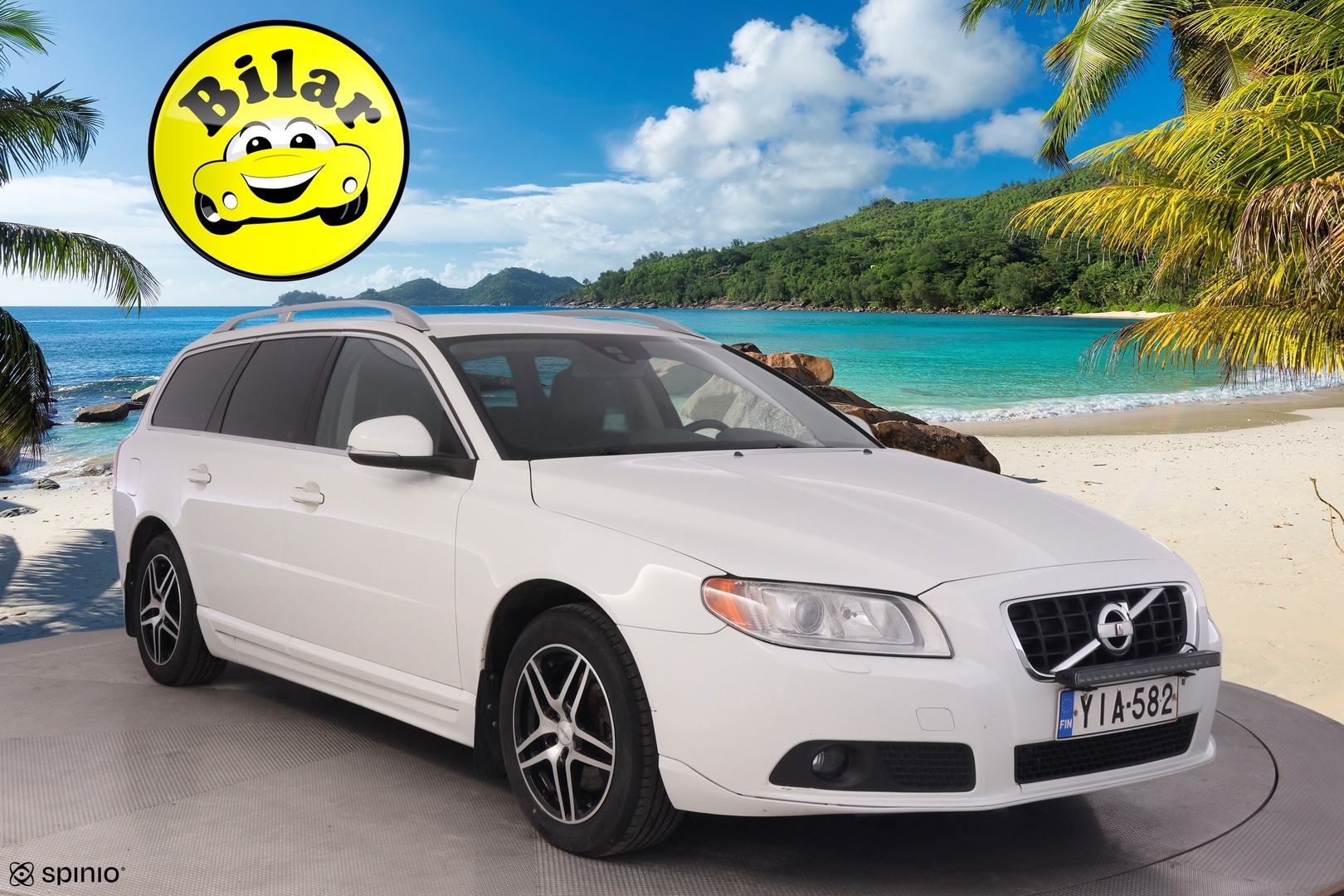 VOLVO V70 2012